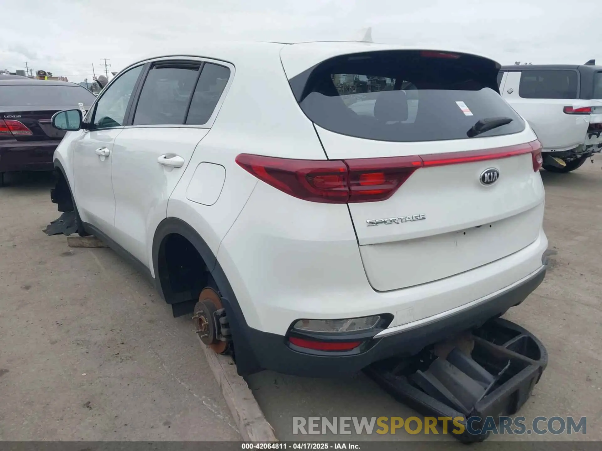 3 Photograph of a damaged car KNDPM3AC8M7848797 KIA SPORTAGE 2021