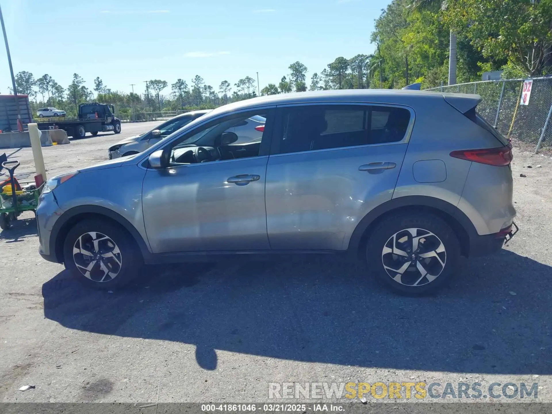 15 Photograph of a damaged car KNDPM3AC8M7925443 KIA SPORTAGE 2021
