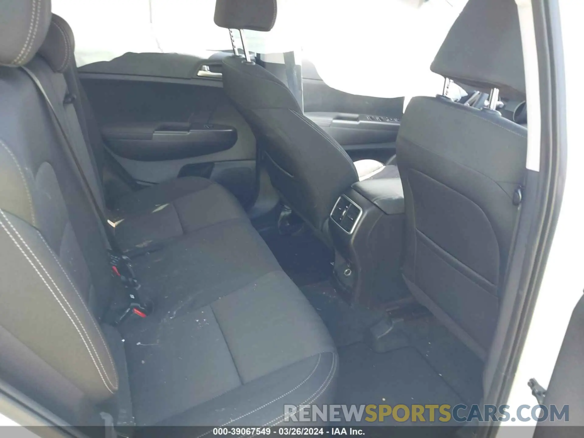 8 Photograph of a damaged car KNDPM3AC8M7932425 KIA SPORTAGE 2021