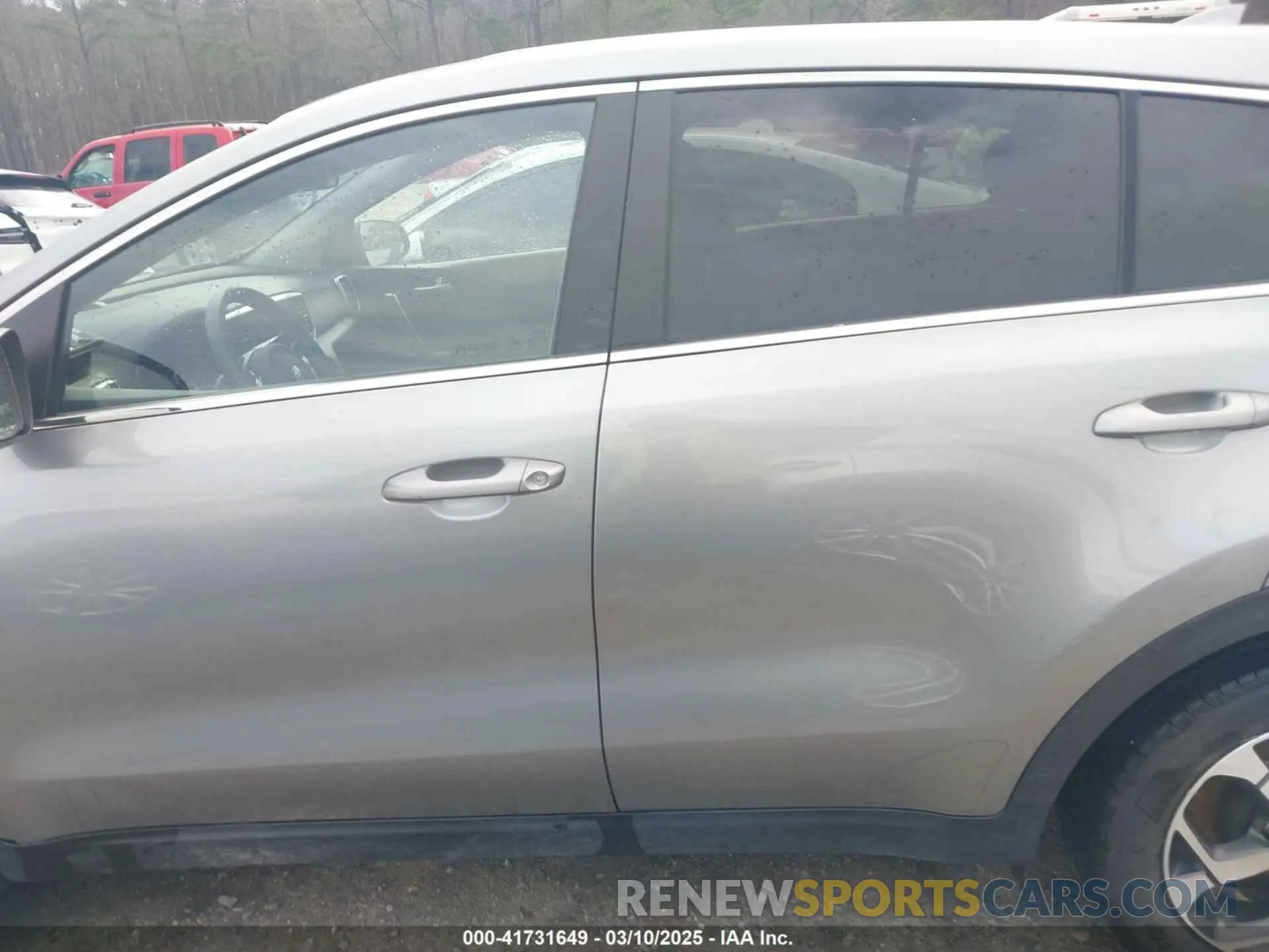 14 Photograph of a damaged car KNDPM3AC8M7938693 KIA SPORTAGE 2021