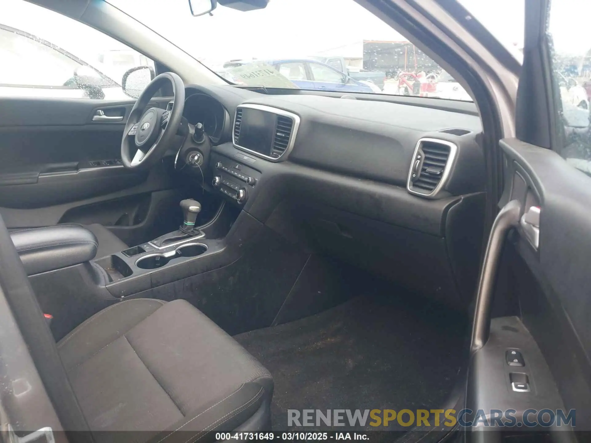5 Photograph of a damaged car KNDPM3AC8M7938693 KIA SPORTAGE 2021
