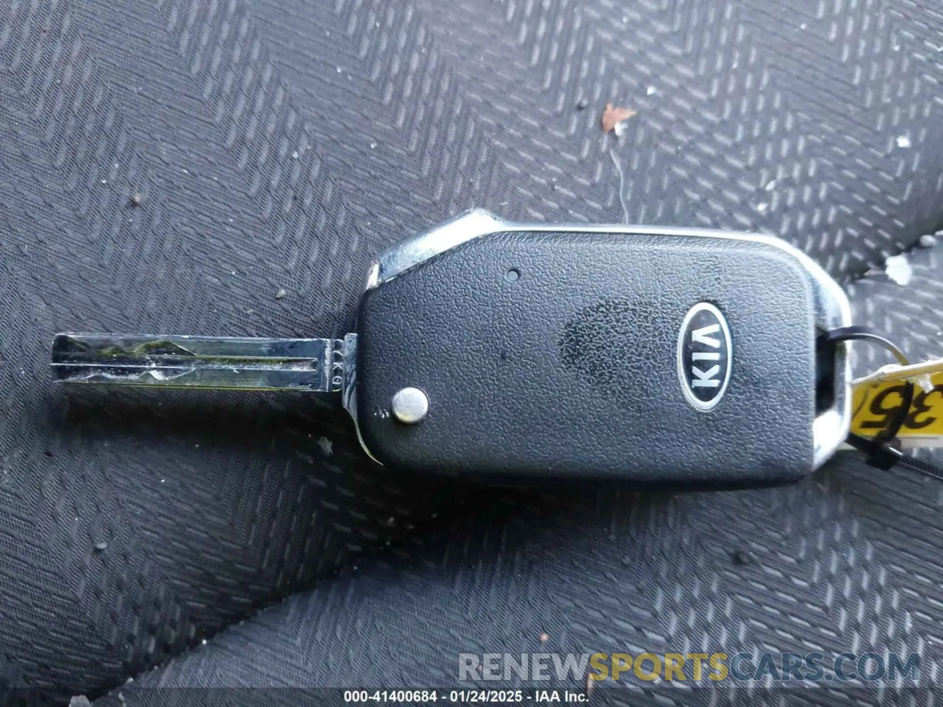 11 Photograph of a damaged car KNDPM3AC9M7889312 KIA SPORTAGE 2021