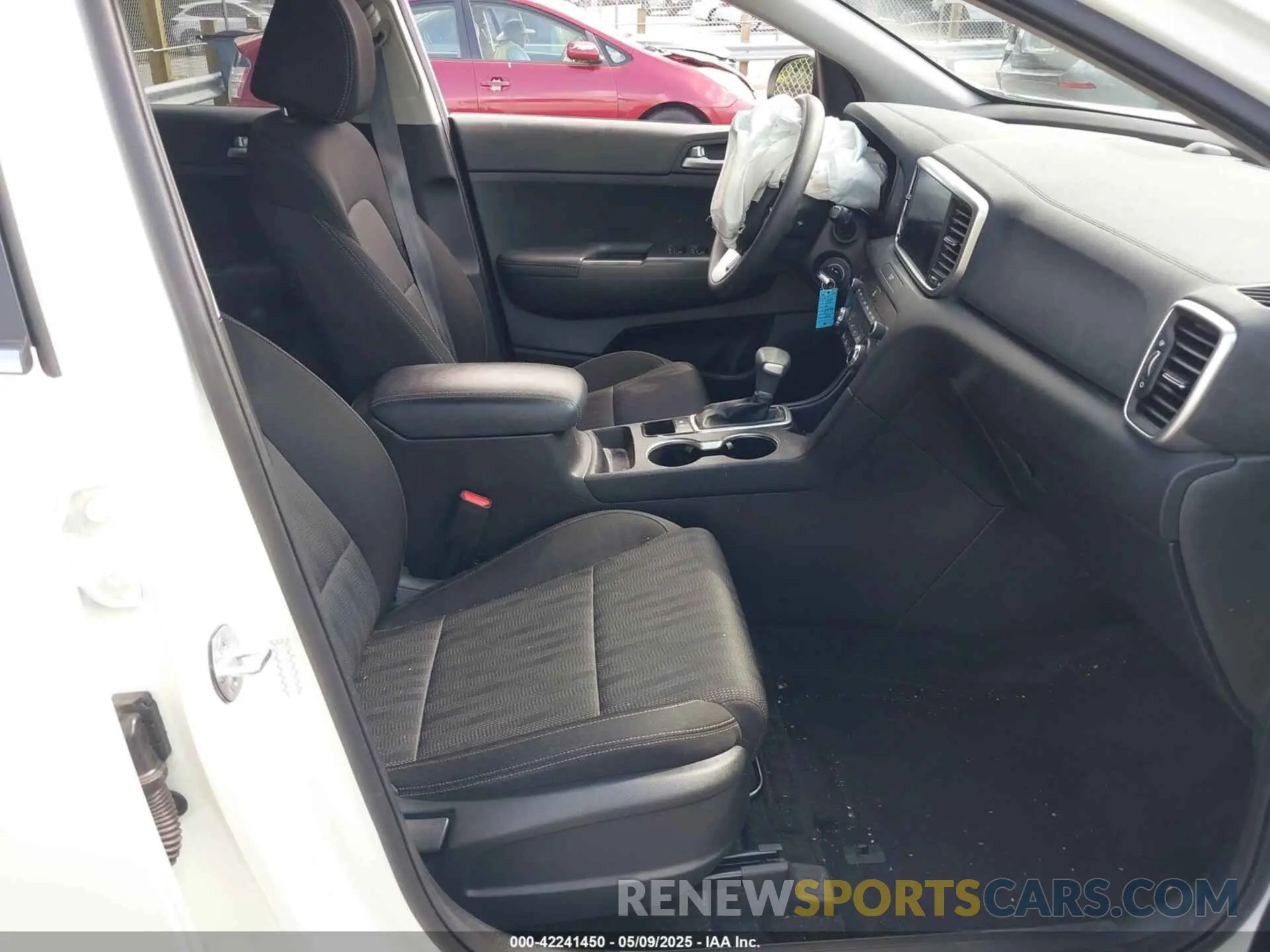 5 Photograph of a damaged car KNDPM3AC9M7897166 KIA SPORTAGE 2021