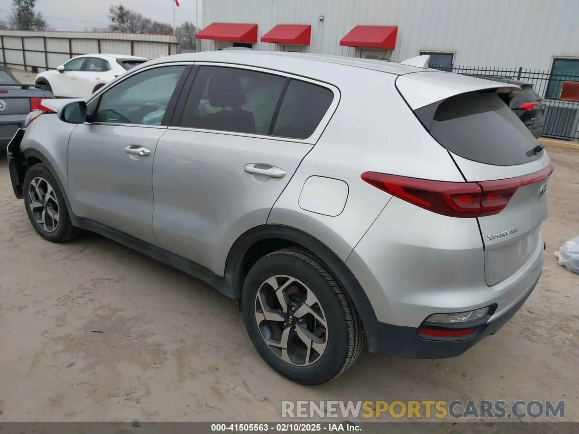 3 Photograph of a damaged car KNDPM3AC9M7926293 KIA SPORTAGE 2021