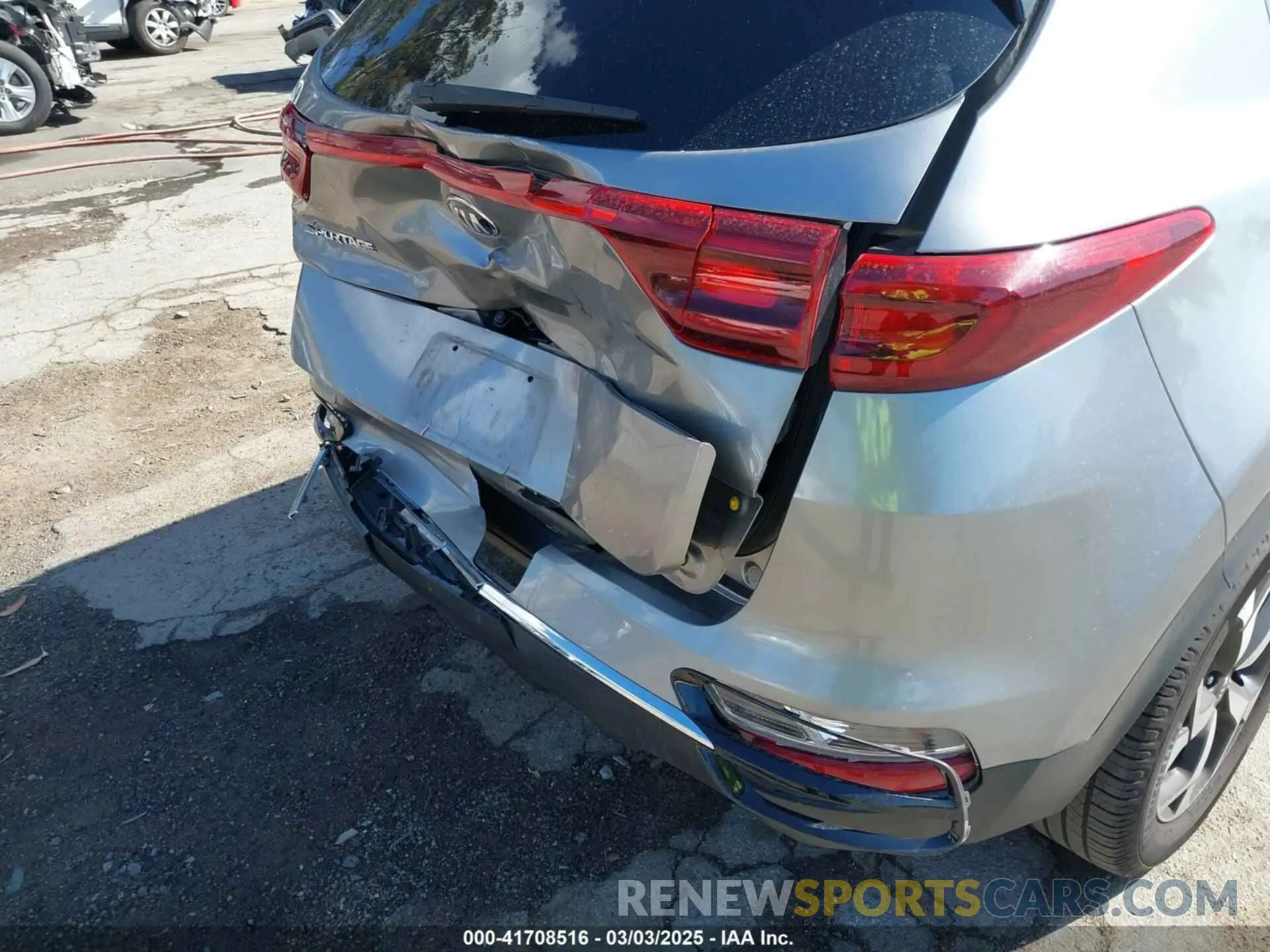 17 Photograph of a damaged car KNDPM3ACXM7862278 KIA SPORTAGE 2021