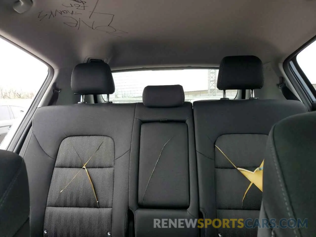10 Photograph of a damaged car KNDPM3ACXM7913567 KIA SPORTAGE 2021