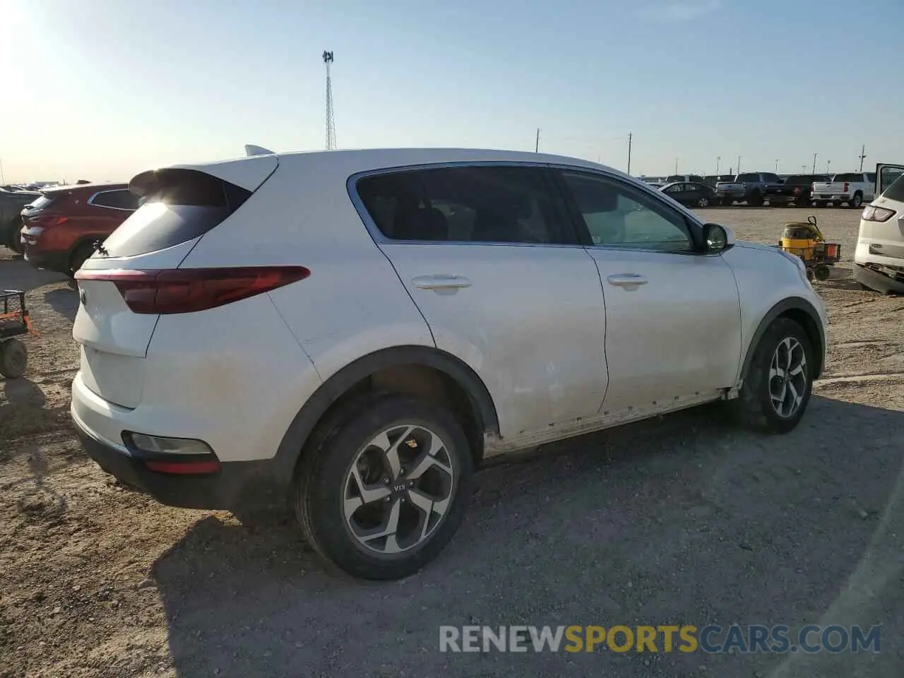 3 Photograph of a damaged car KNDPM3ACXM7917277 KIA SPORTAGE 2021