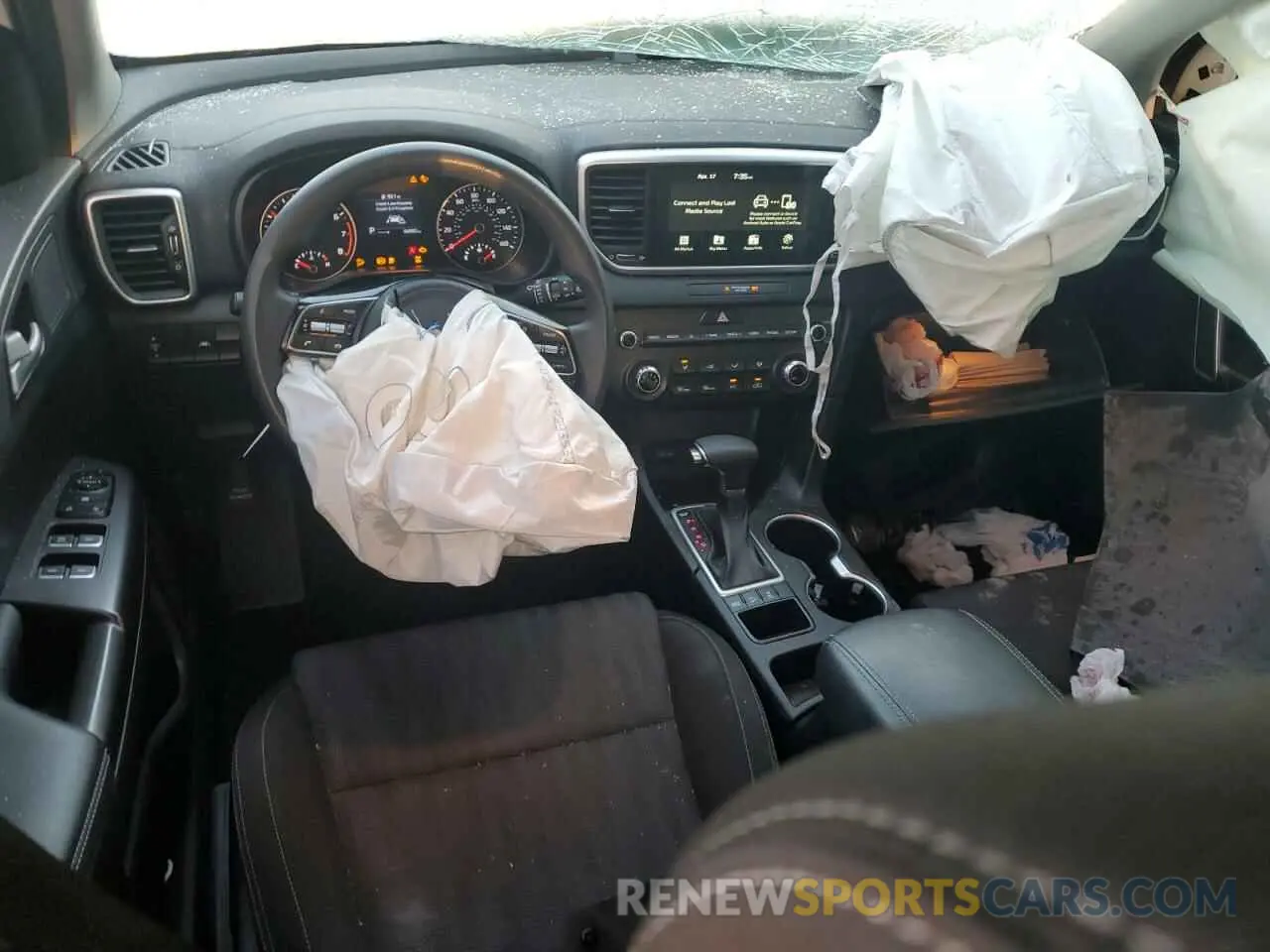 8 Photograph of a damaged car KNDPMCAC0M7897914 KIA SPORTAGE 2021