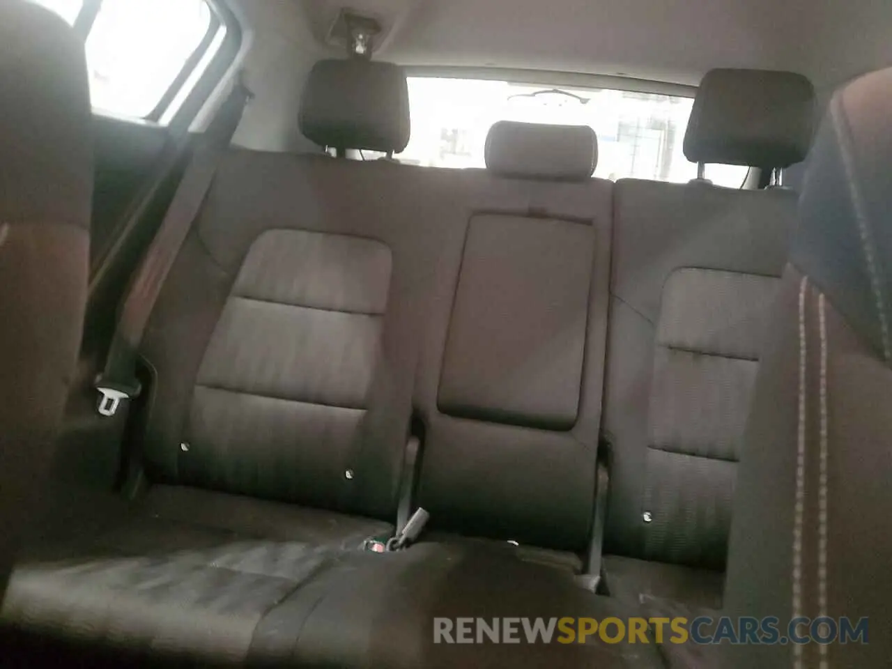 10 Photograph of a damaged car KNDPMCAC0M7900701 KIA SPORTAGE 2021