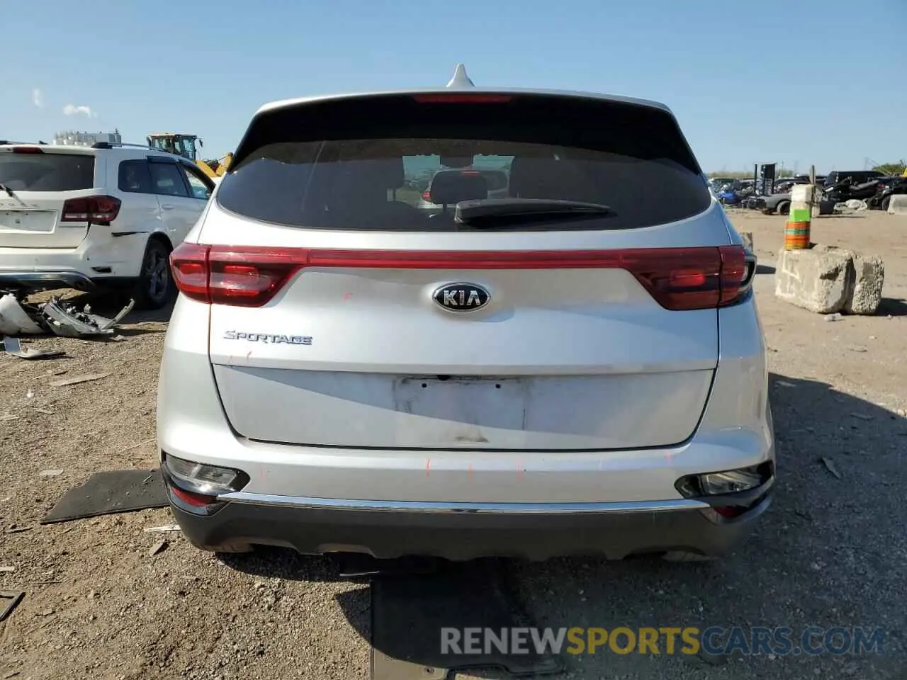 6 Photograph of a damaged car KNDPMCAC0M7917921 KIA SPORTAGE 2021