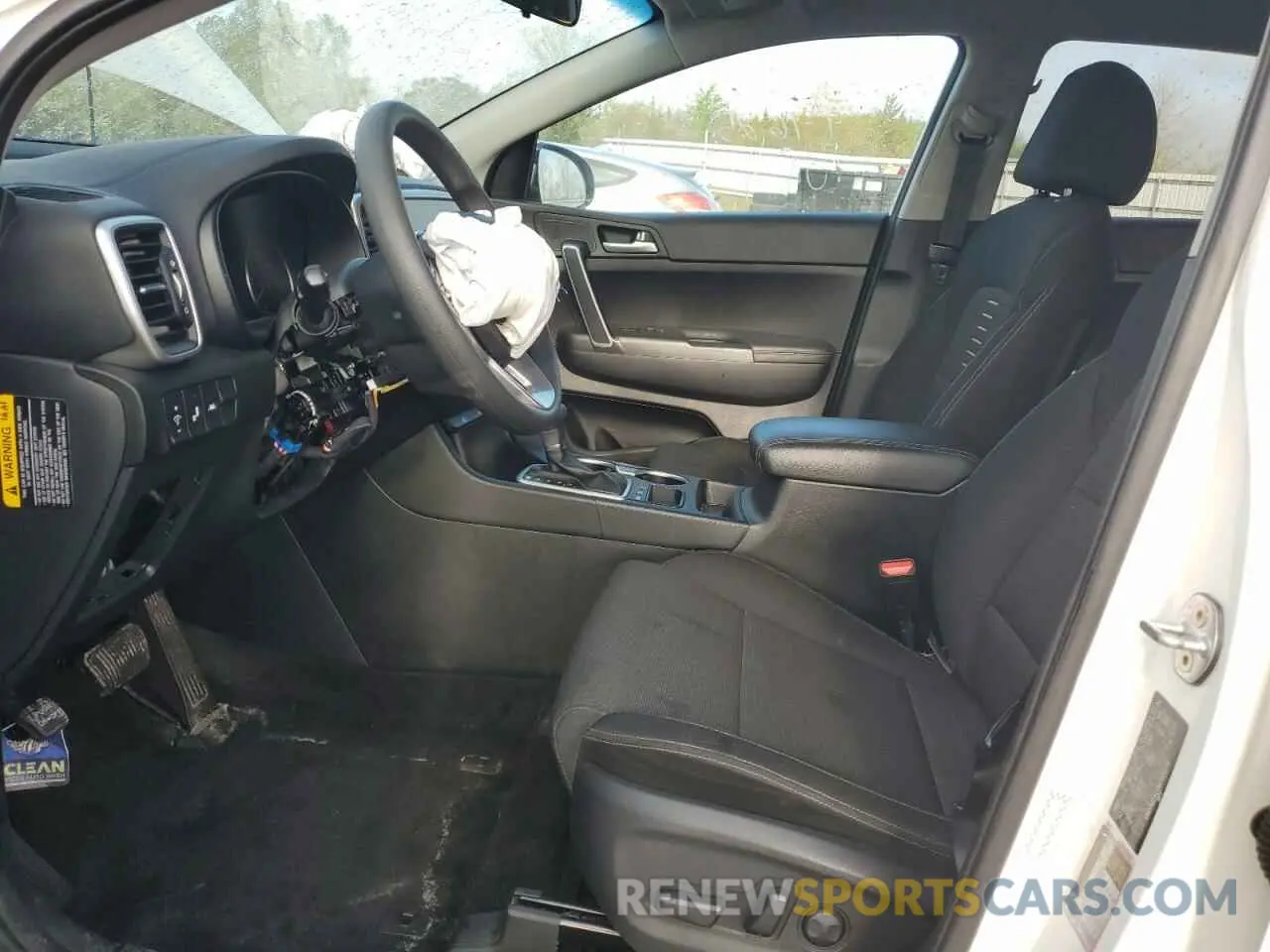 7 Photograph of a damaged car KNDPMCAC1M7920276 KIA SPORTAGE 2021