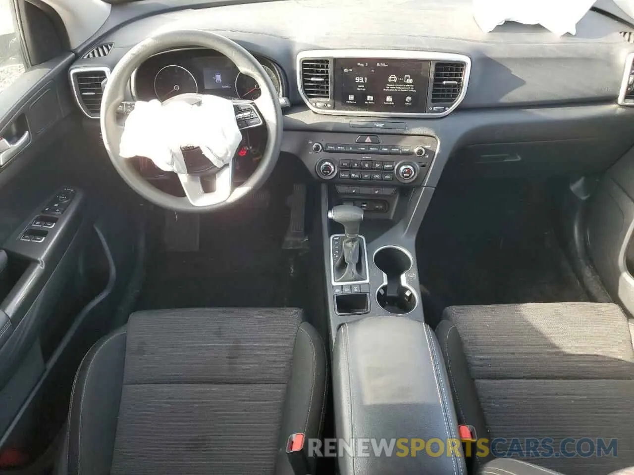 8 Photograph of a damaged car KNDPMCAC1M7920276 KIA SPORTAGE 2021