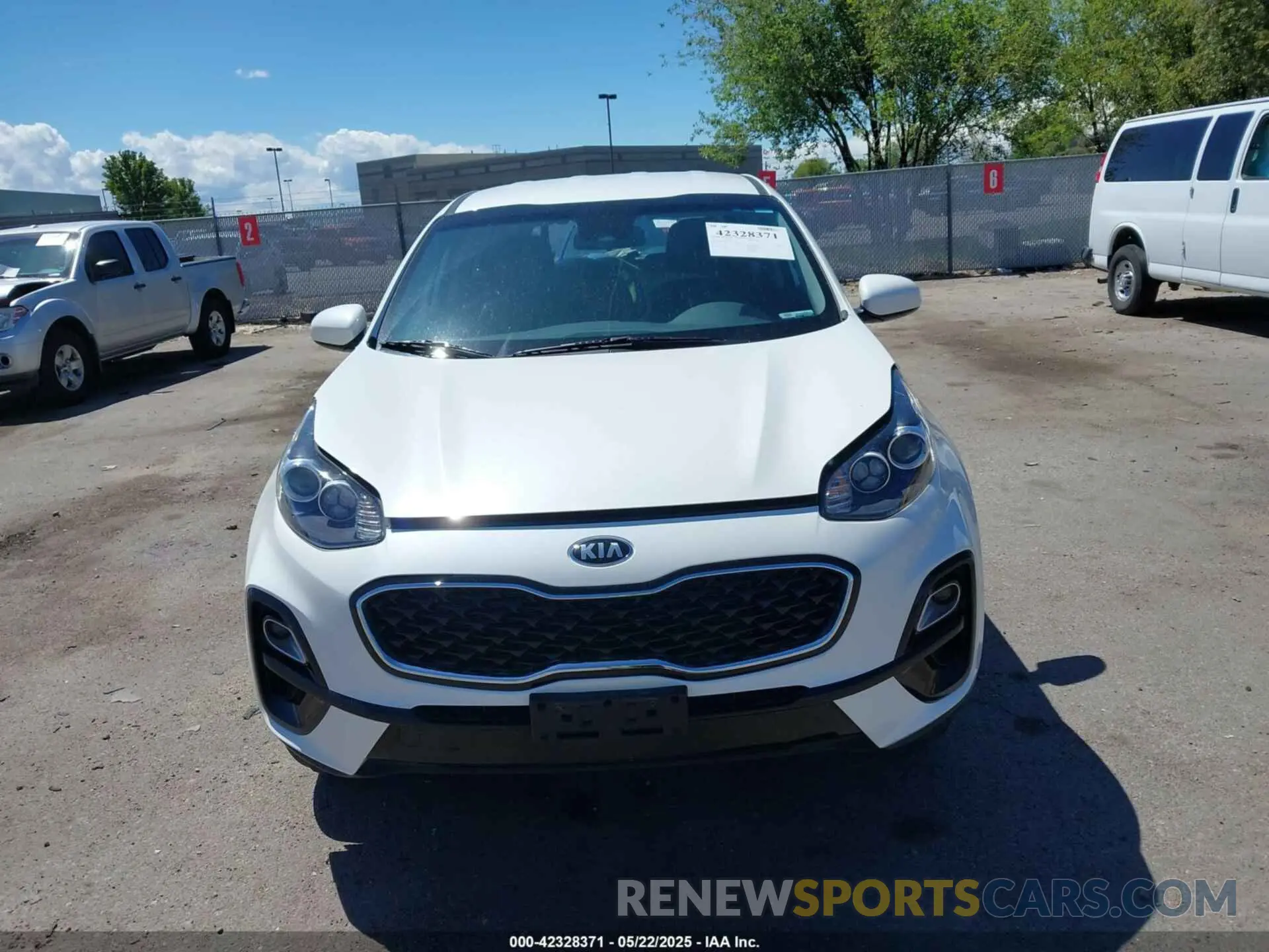 13 Photograph of a damaged car KNDPMCAC1M7941791 KIA SPORTAGE 2021