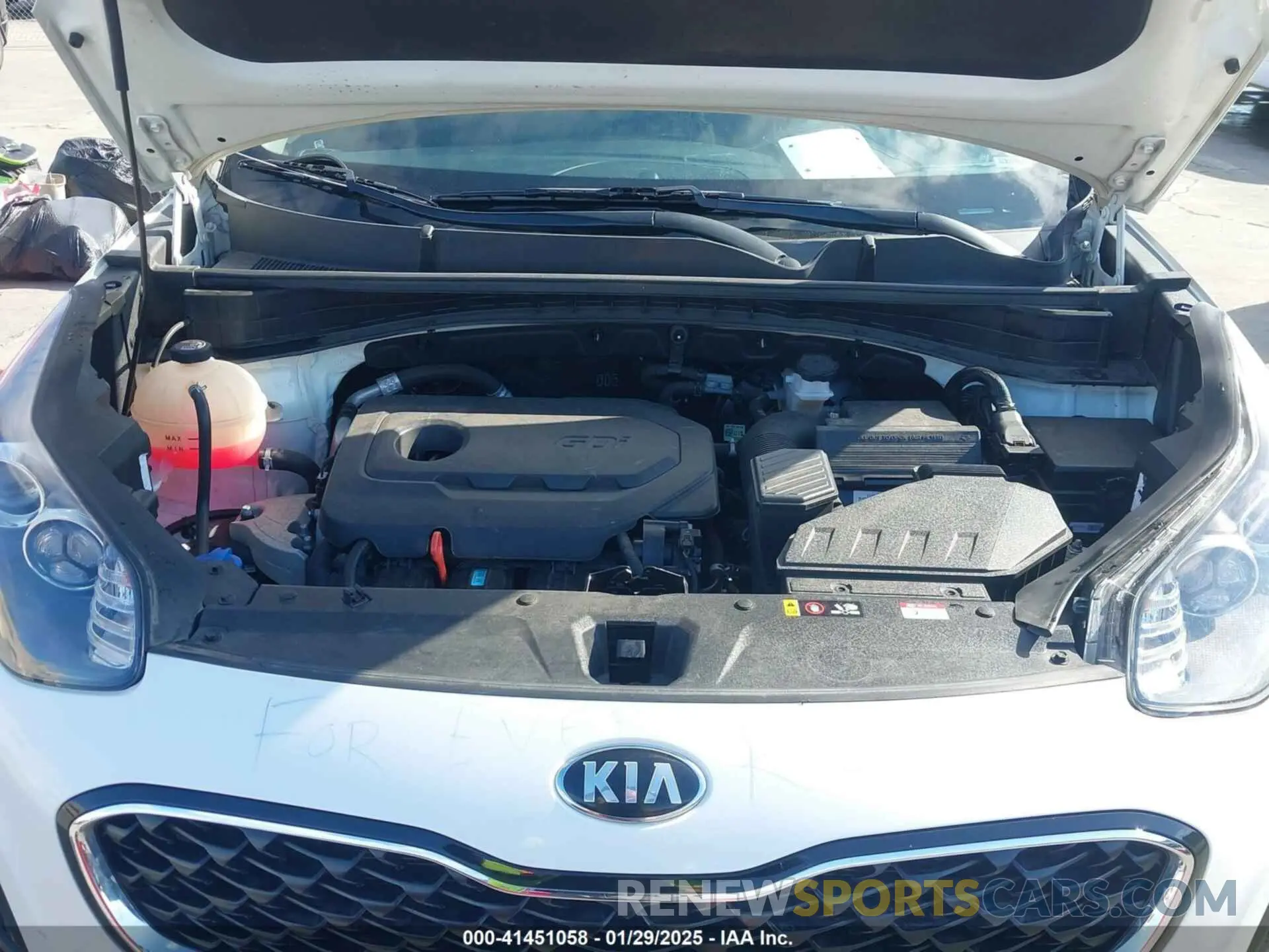 10 Photograph of a damaged car KNDPMCAC1M7943475 KIA SPORTAGE 2021