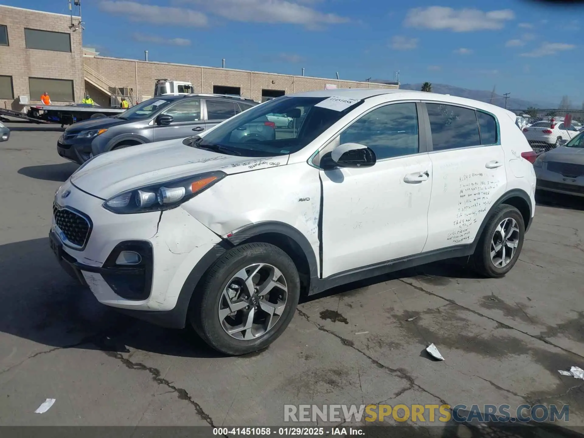 2 Photograph of a damaged car KNDPMCAC1M7943475 KIA SPORTAGE 2021