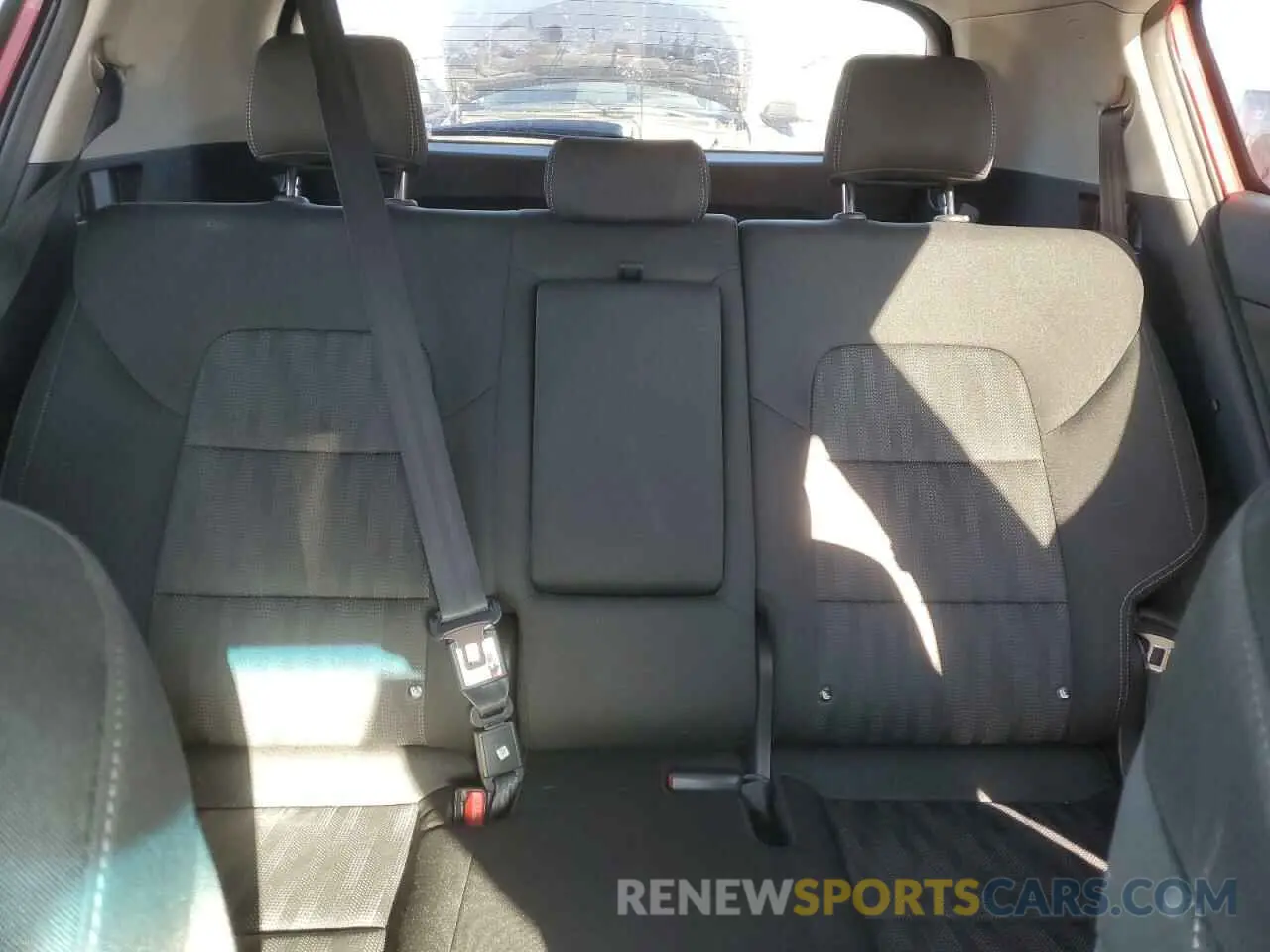 10 Photograph of a damaged car KNDPMCAC1M7944254 KIA SPORTAGE 2021