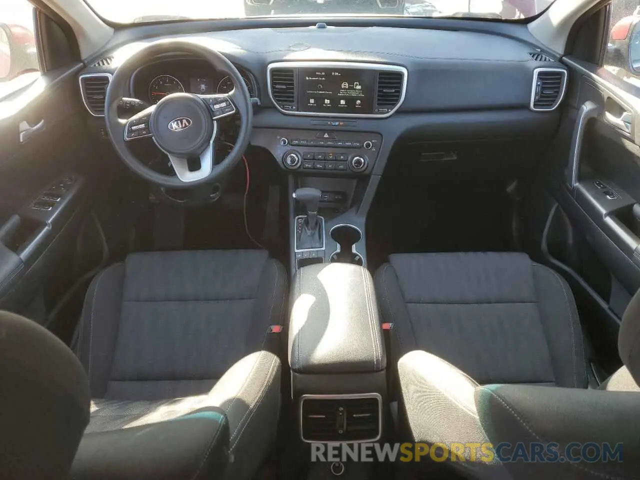 8 Photograph of a damaged car KNDPMCAC1M7944254 KIA SPORTAGE 2021
