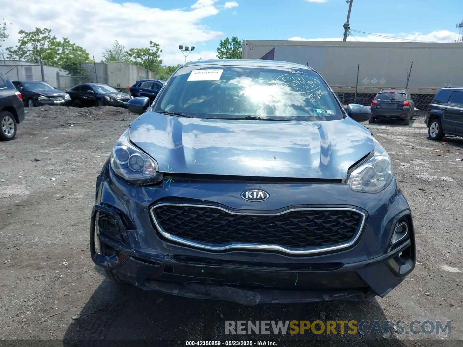 11 Photograph of a damaged car KNDPMCAC2M7852098 KIA SPORTAGE 2021