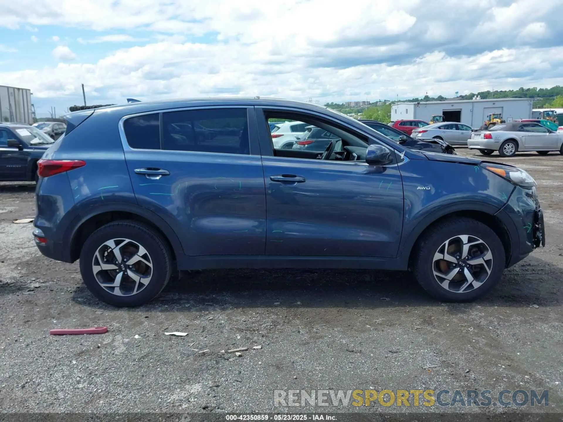 12 Photograph of a damaged car KNDPMCAC2M7852098 KIA SPORTAGE 2021
