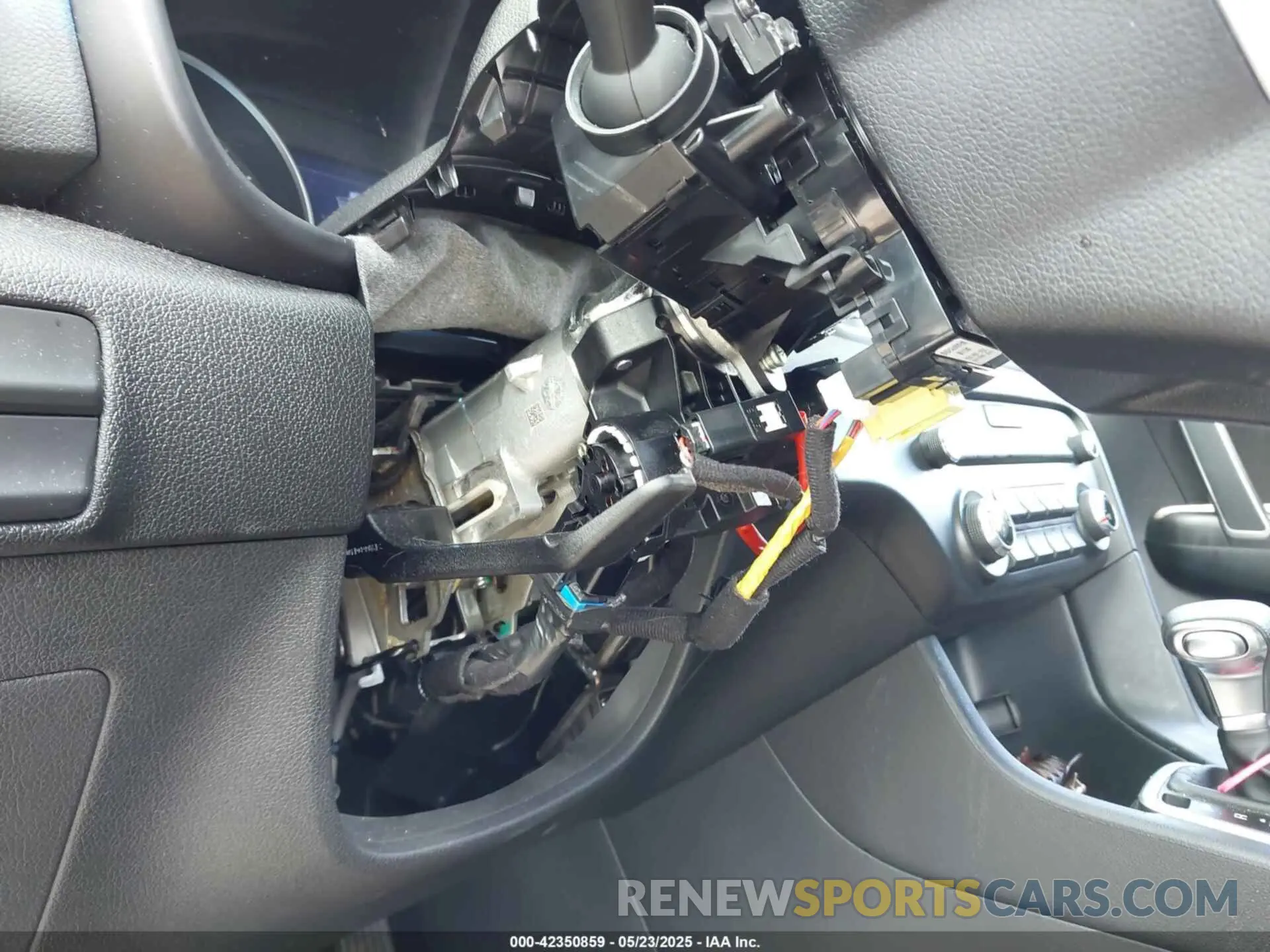 6 Photograph of a damaged car KNDPMCAC2M7852098 KIA SPORTAGE 2021