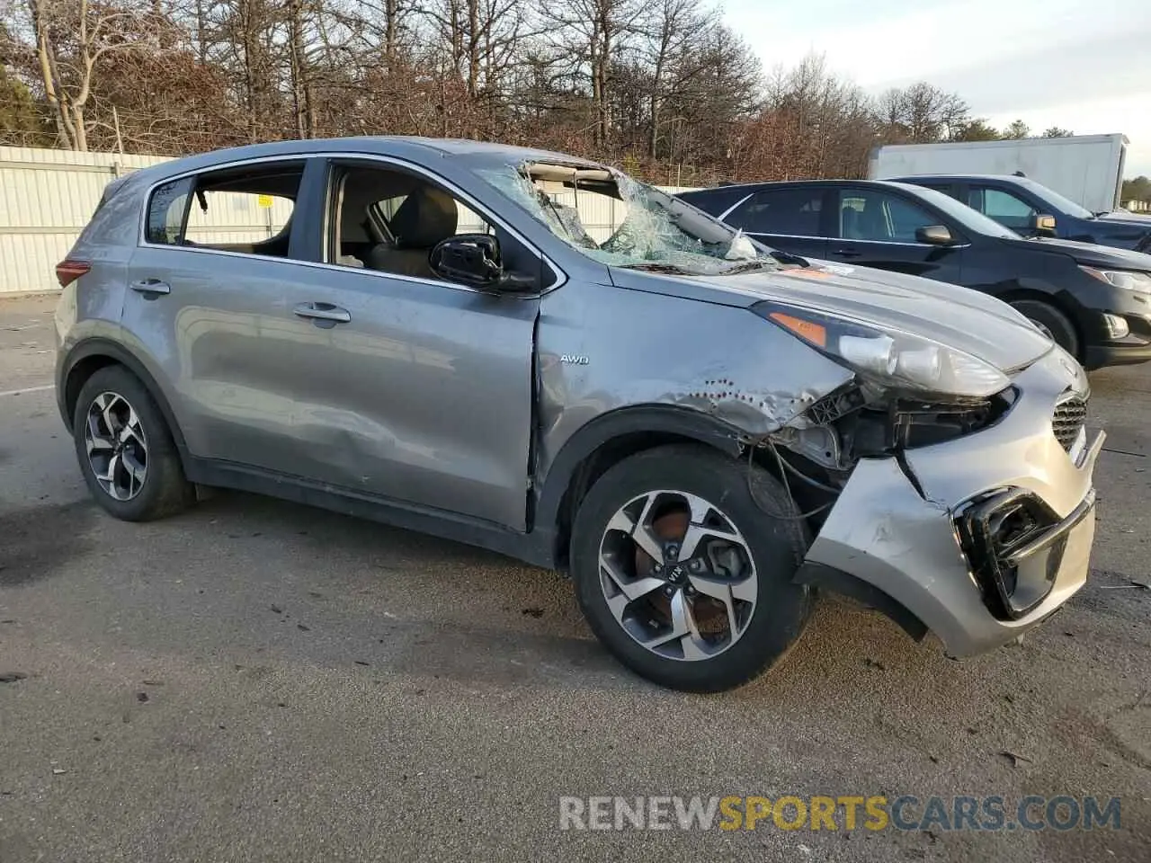 4 Photograph of a damaged car KNDPMCAC2M7897848 KIA SPORTAGE 2021