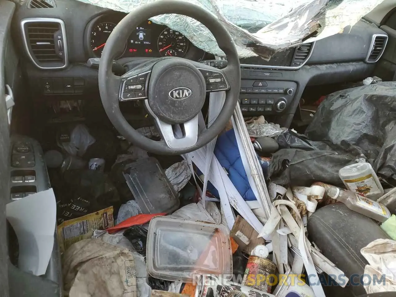 8 Photograph of a damaged car KNDPMCAC2M7897848 KIA SPORTAGE 2021
