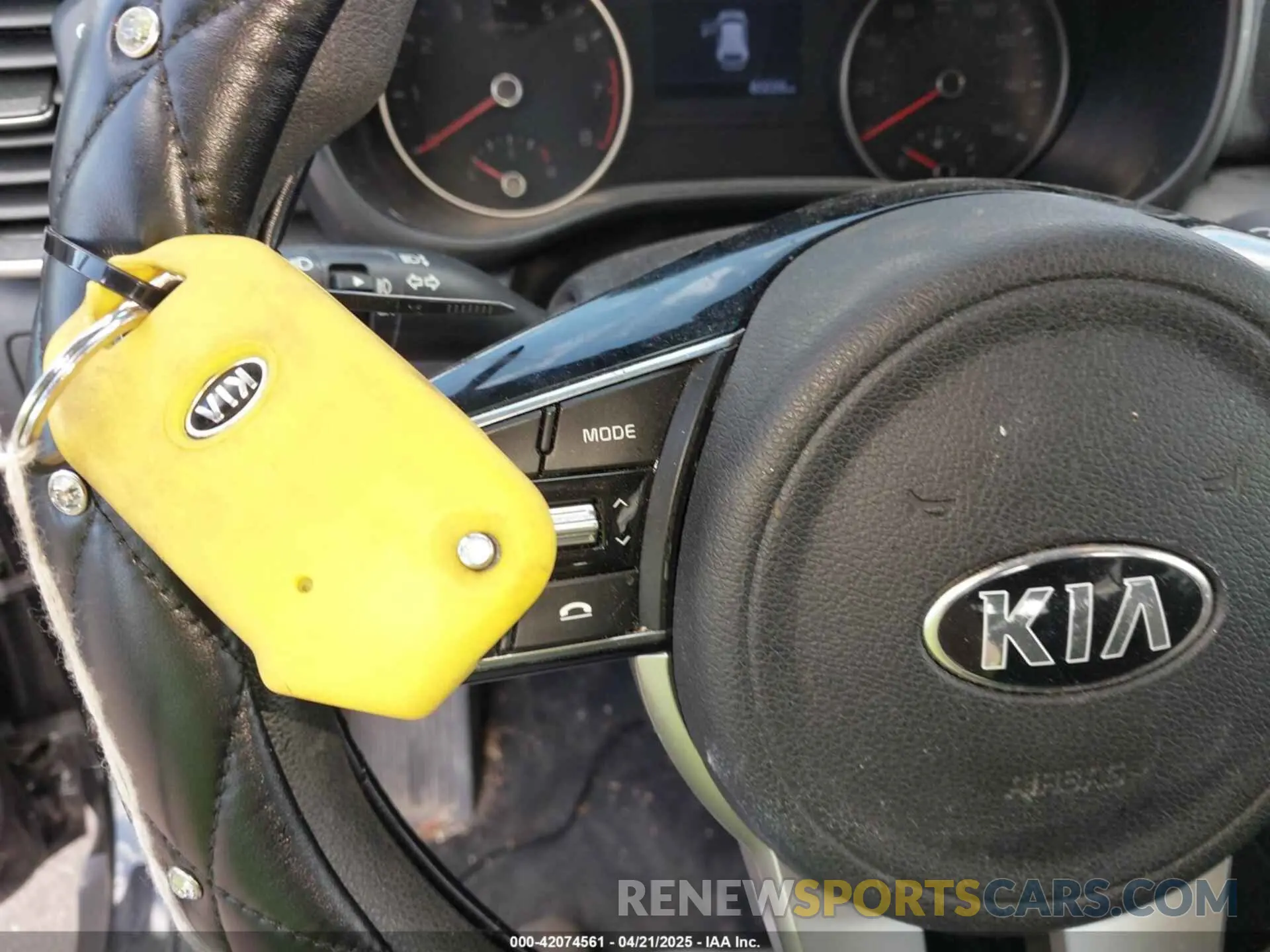11 Photograph of a damaged car KNDPMCAC2M7931450 KIA SPORTAGE 2021