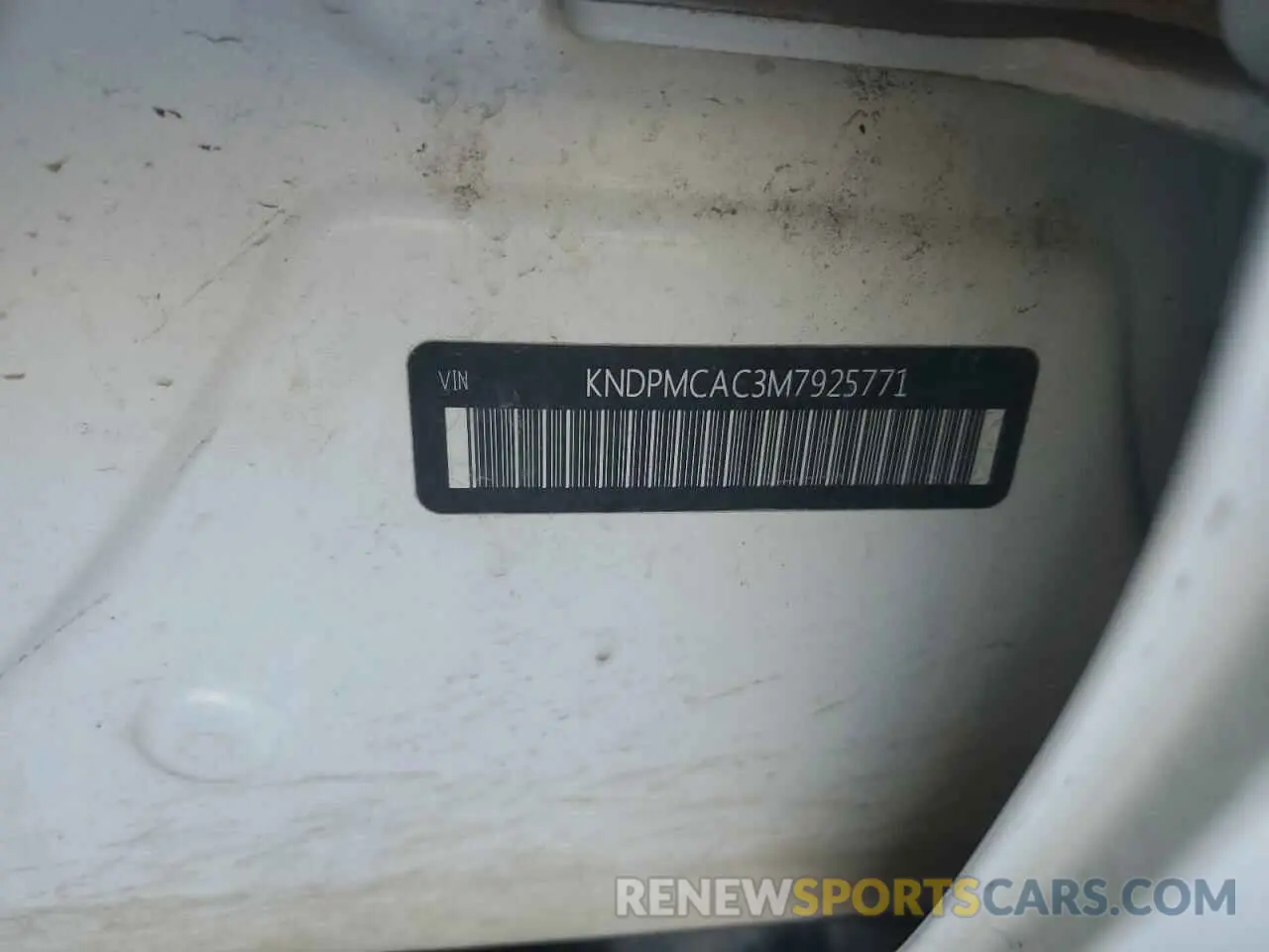 13 Photograph of a damaged car KNDPMCAC3M7925771 KIA SPORTAGE 2021