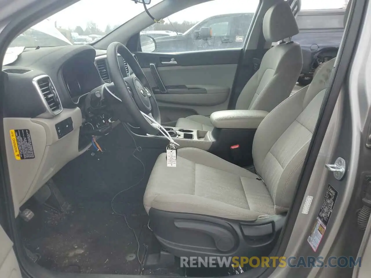 7 Photograph of a damaged car KNDPMCAC4M7904833 KIA SPORTAGE 2021