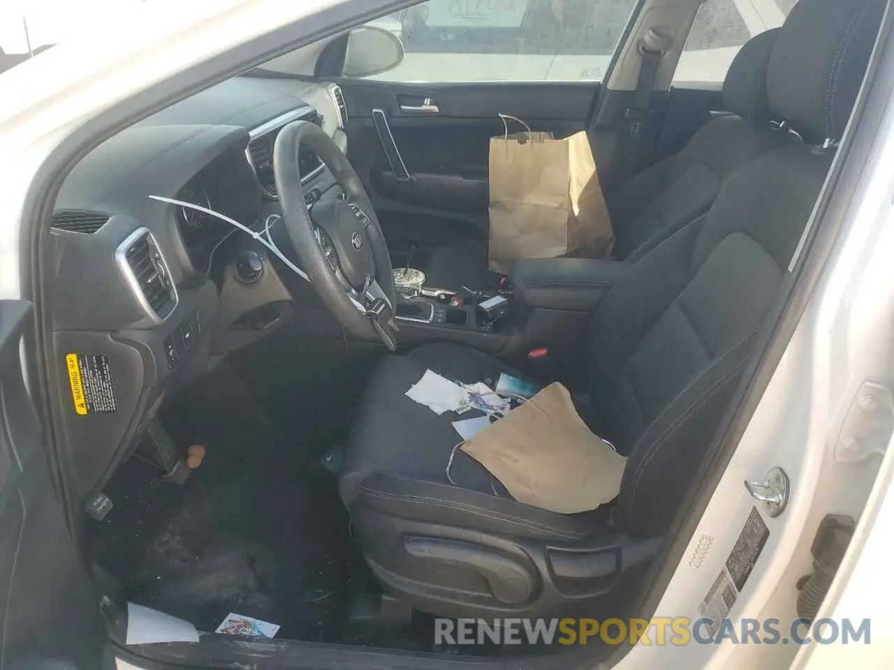 7 Photograph of a damaged car KNDPMCAC4M7931336 KIA SPORTAGE 2021