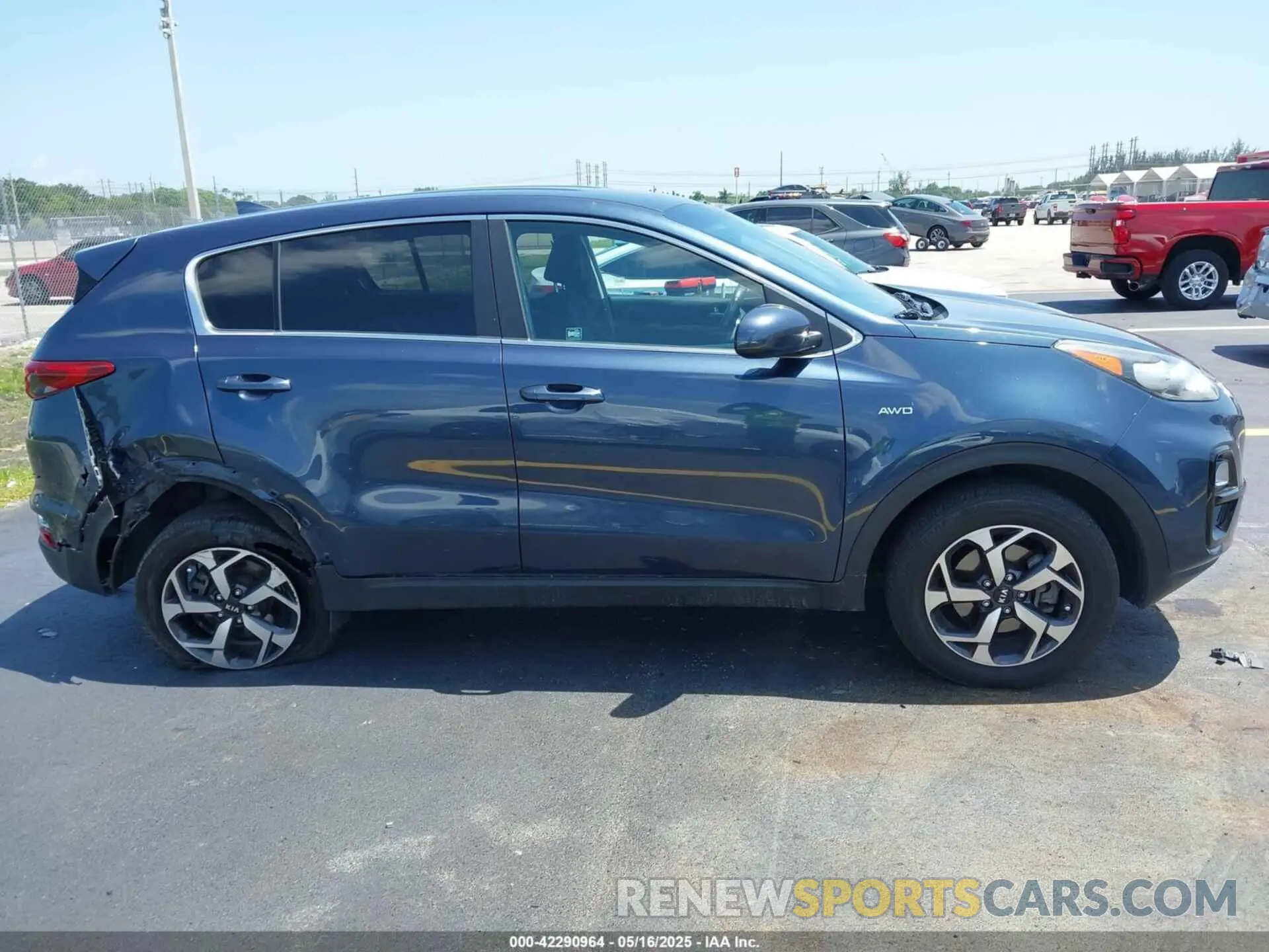13 Photograph of a damaged car KNDPMCAC4M7933457 KIA SPORTAGE 2021