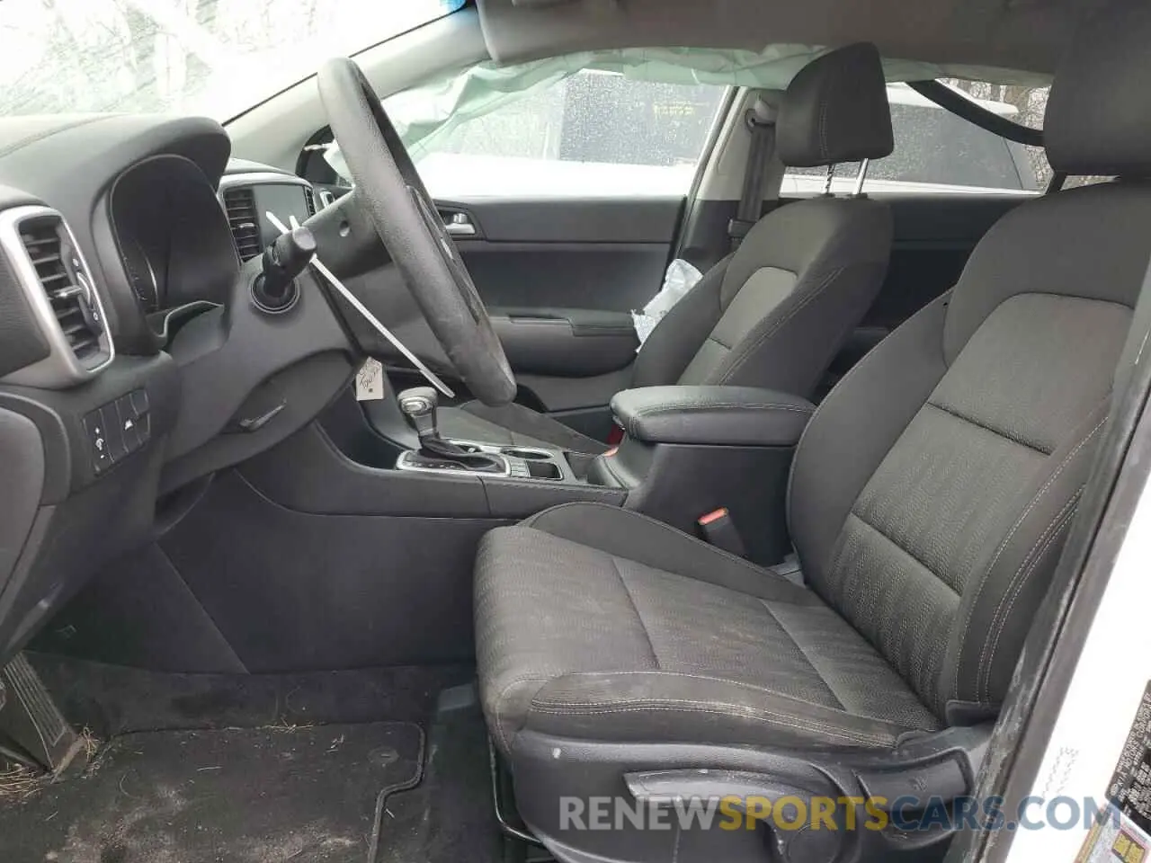 7 Photograph of a damaged car KNDPMCAC4M7934253 KIA SPORTAGE 2021