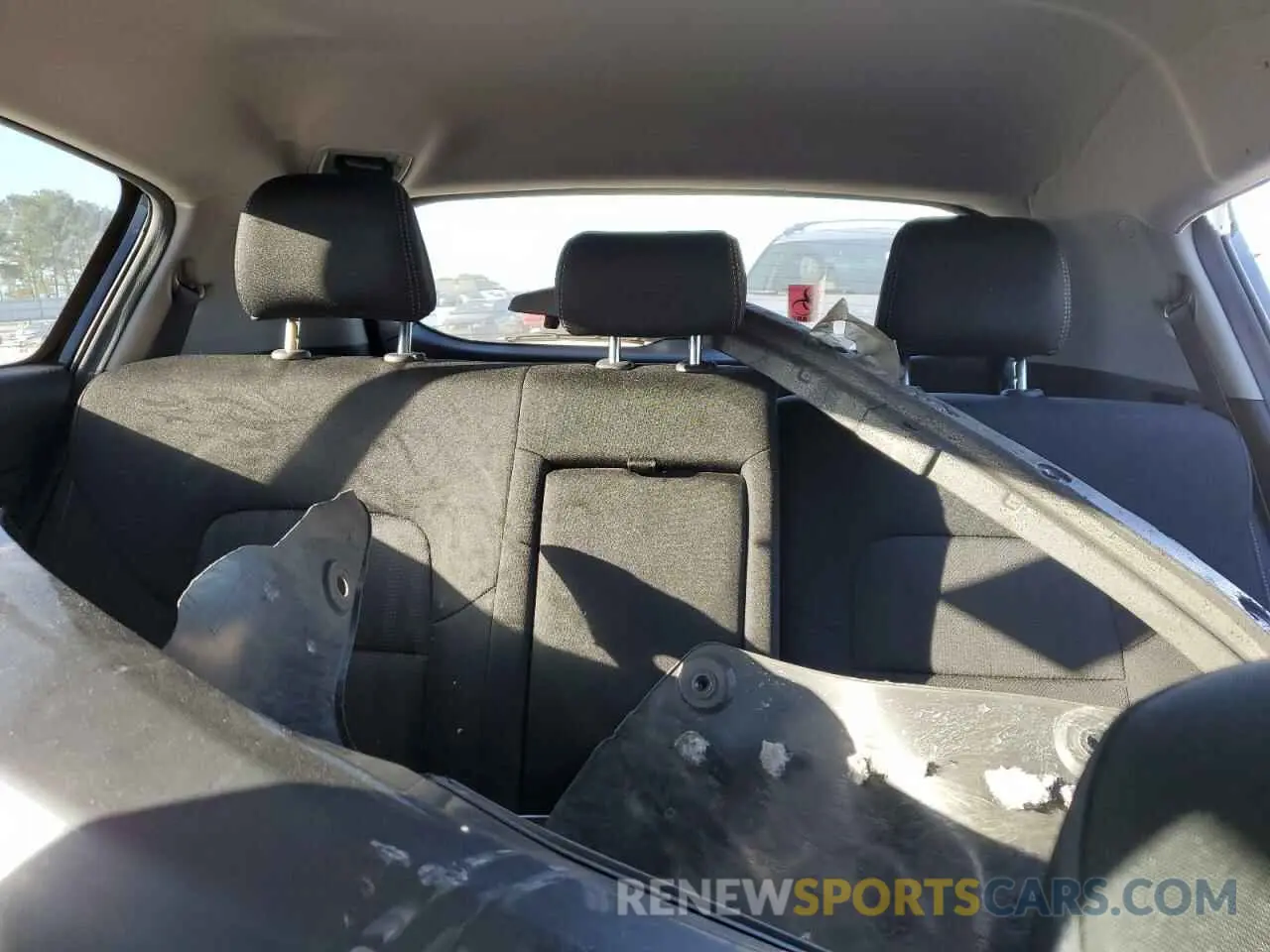 10 Photograph of a damaged car KNDPMCAC5M7845064 KIA SPORTAGE 2021