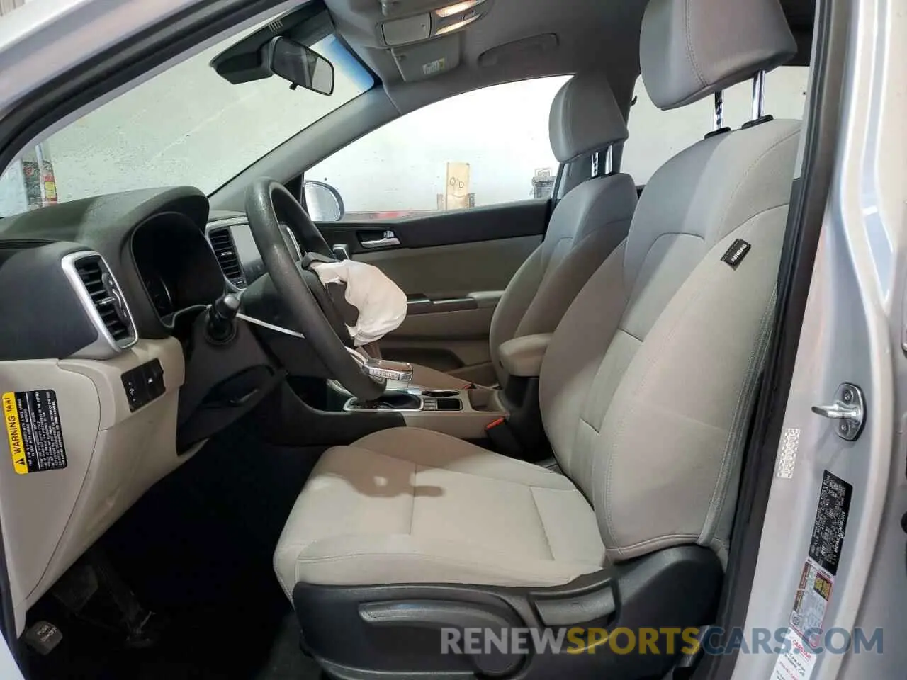7 Photograph of a damaged car KNDPMCAC5M7862219 KIA SPORTAGE 2021