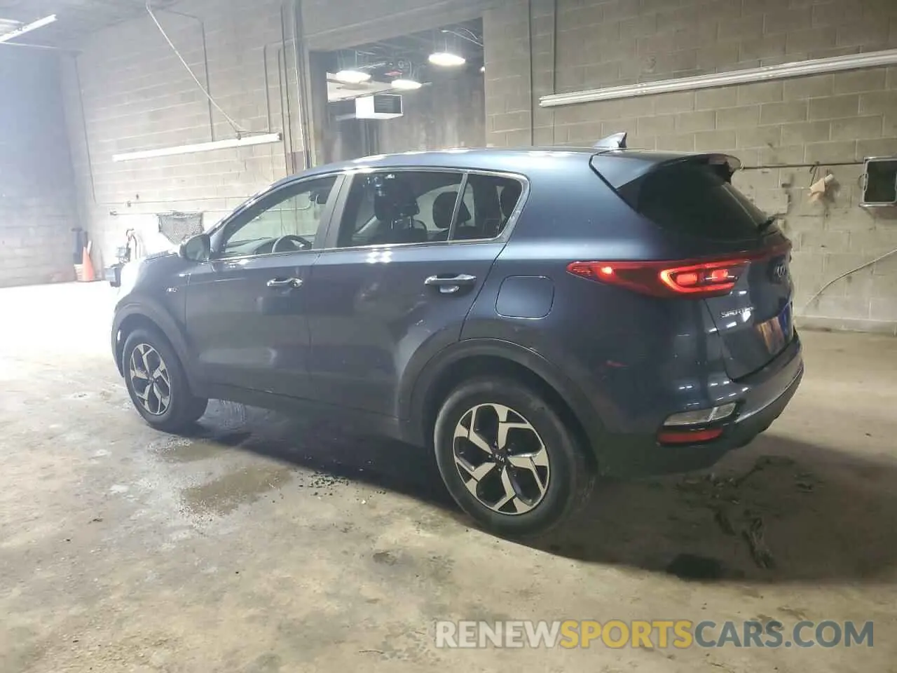 2 Photograph of a damaged car KNDPMCAC6M7920564 KIA SPORTAGE 2021