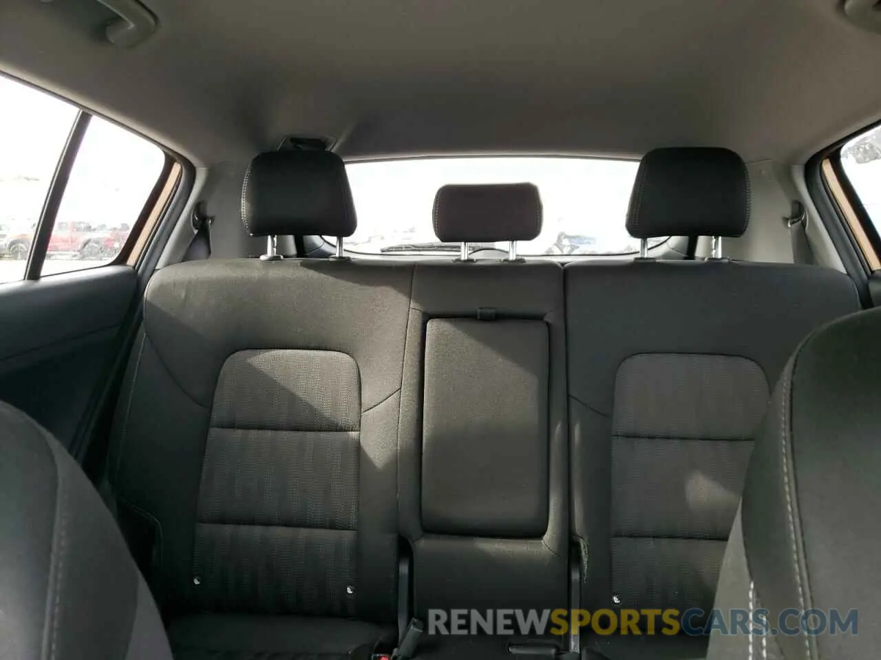 10 Photograph of a damaged car KNDPMCAC6M7924792 KIA SPORTAGE 2021