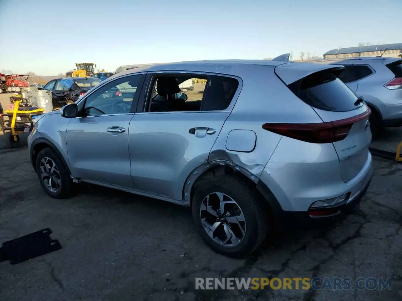 2 Photograph of a damaged car KNDPMCAC7M7901215 KIA SPORTAGE 2021