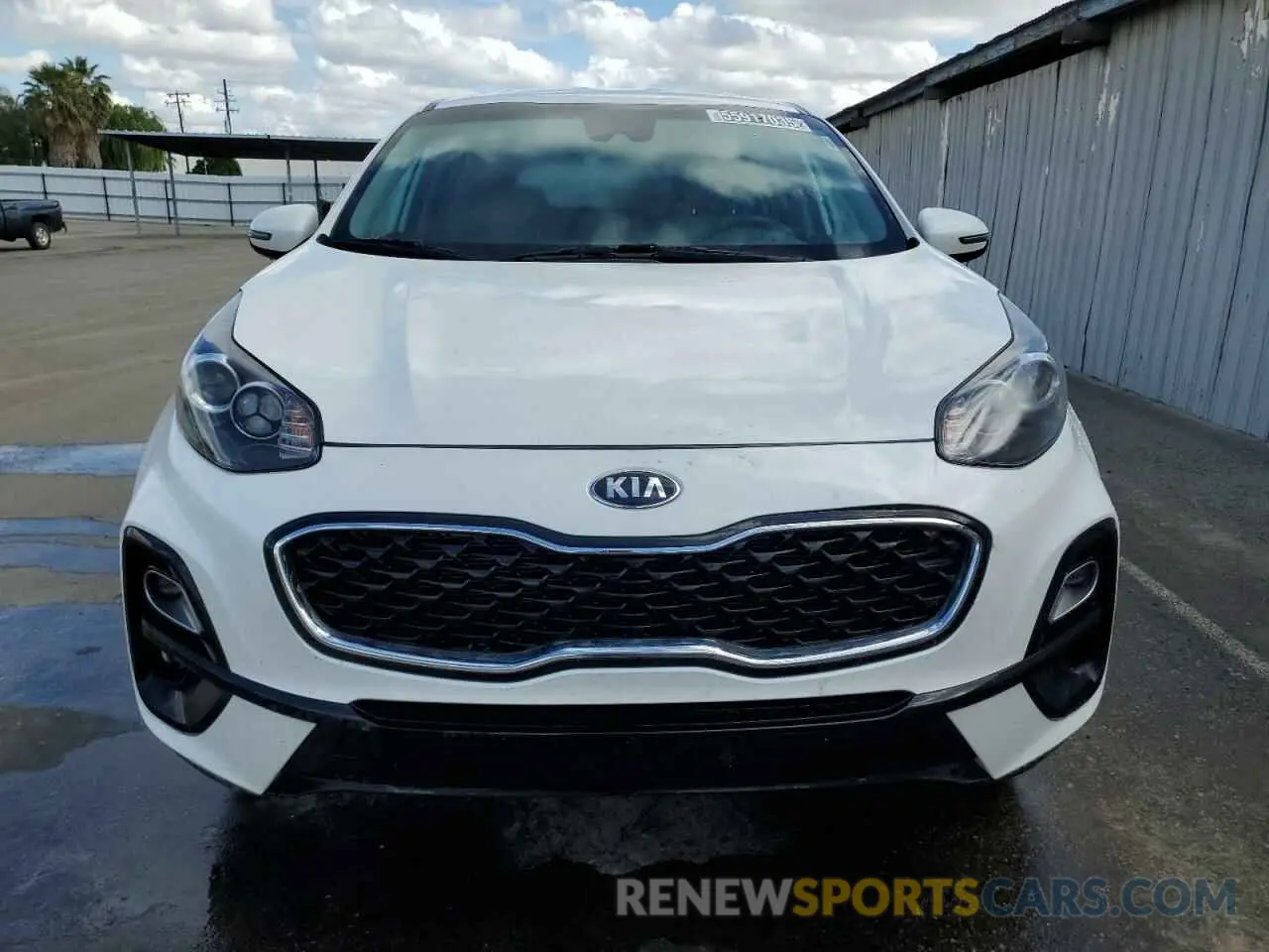 5 Photograph of a damaged car KNDPMCAC7M7934179 KIA SPORTAGE 2021