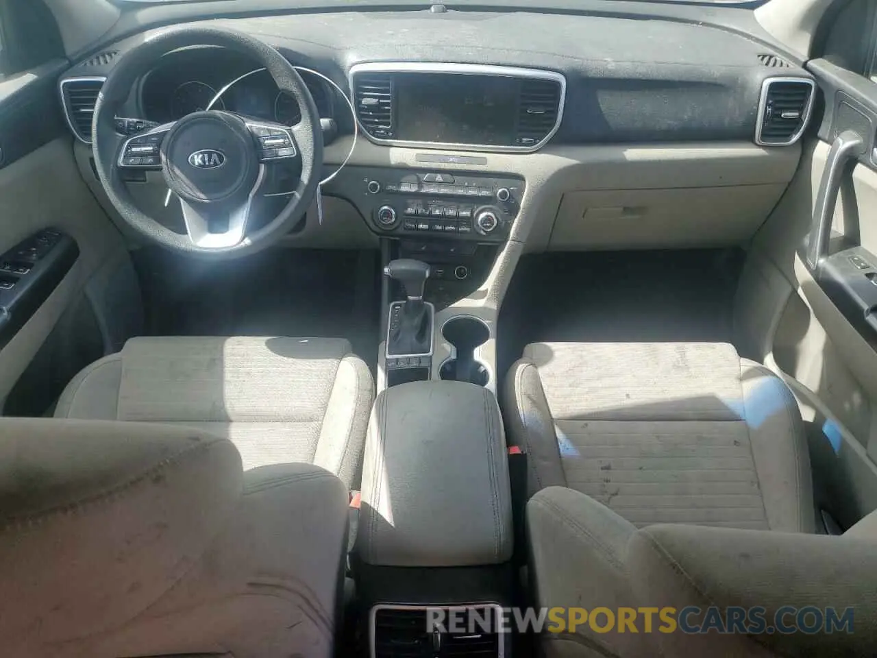 8 Photograph of a damaged car KNDPMCAC7M7934179 KIA SPORTAGE 2021