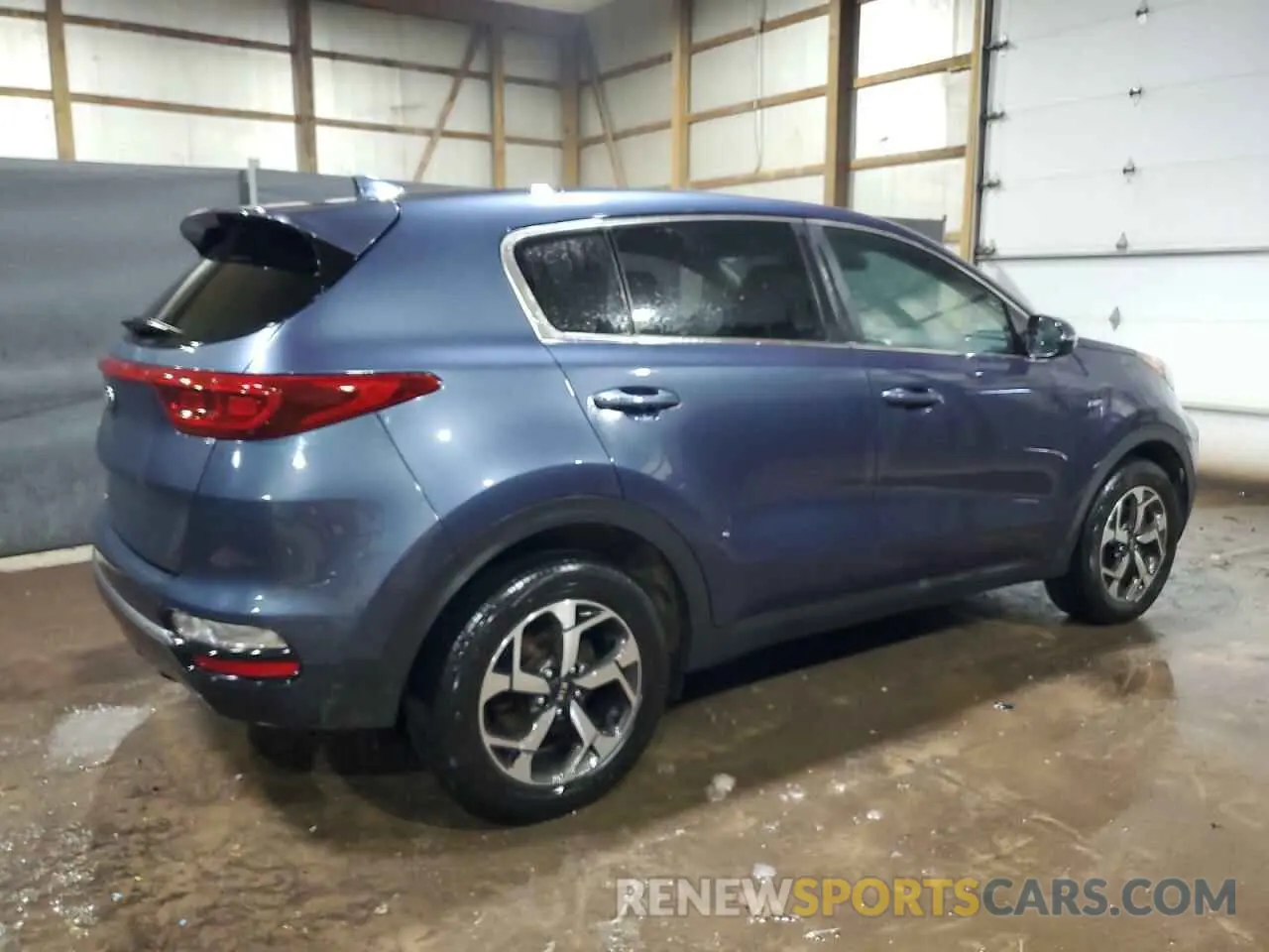 3 Photograph of a damaged car KNDPMCAC8M7876857 KIA SPORTAGE 2021