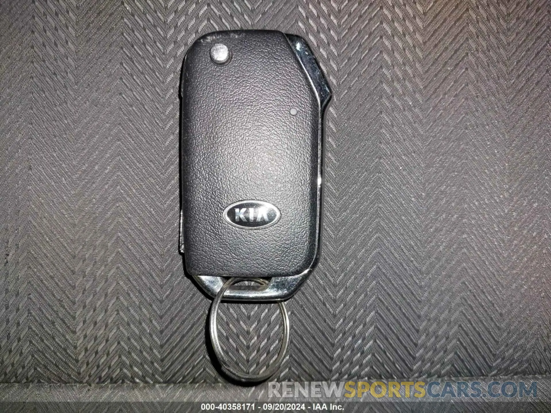 11 Photograph of a damaged car KNDPMCAC8M7881184 KIA SPORTAGE 2021