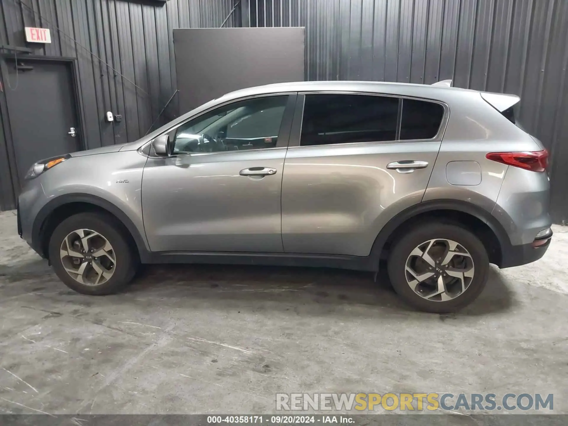 15 Photograph of a damaged car KNDPMCAC8M7881184 KIA SPORTAGE 2021