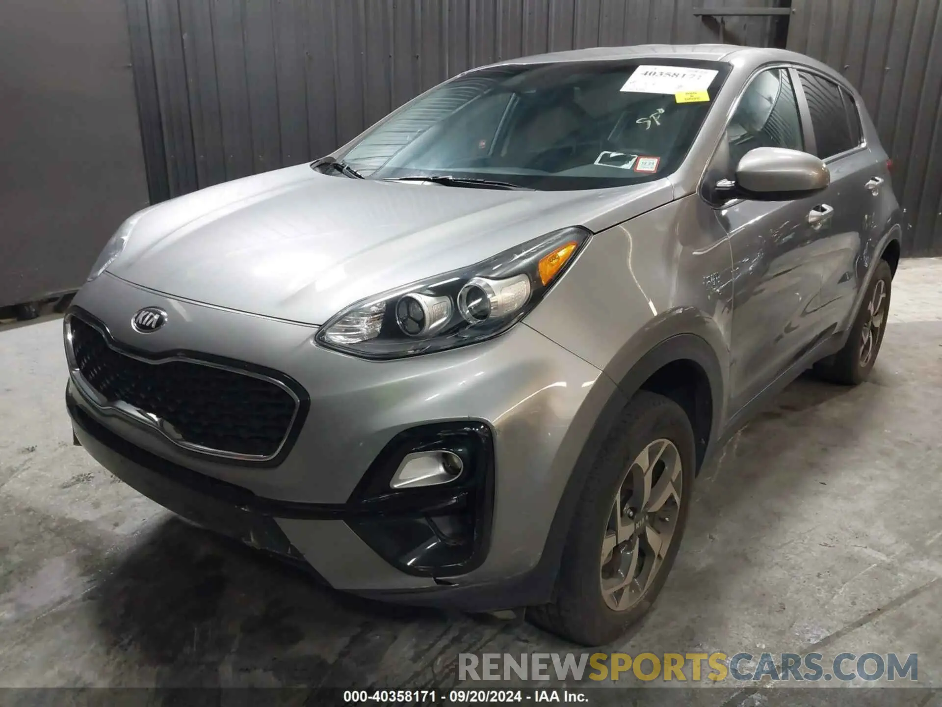 2 Photograph of a damaged car KNDPMCAC8M7881184 KIA SPORTAGE 2021