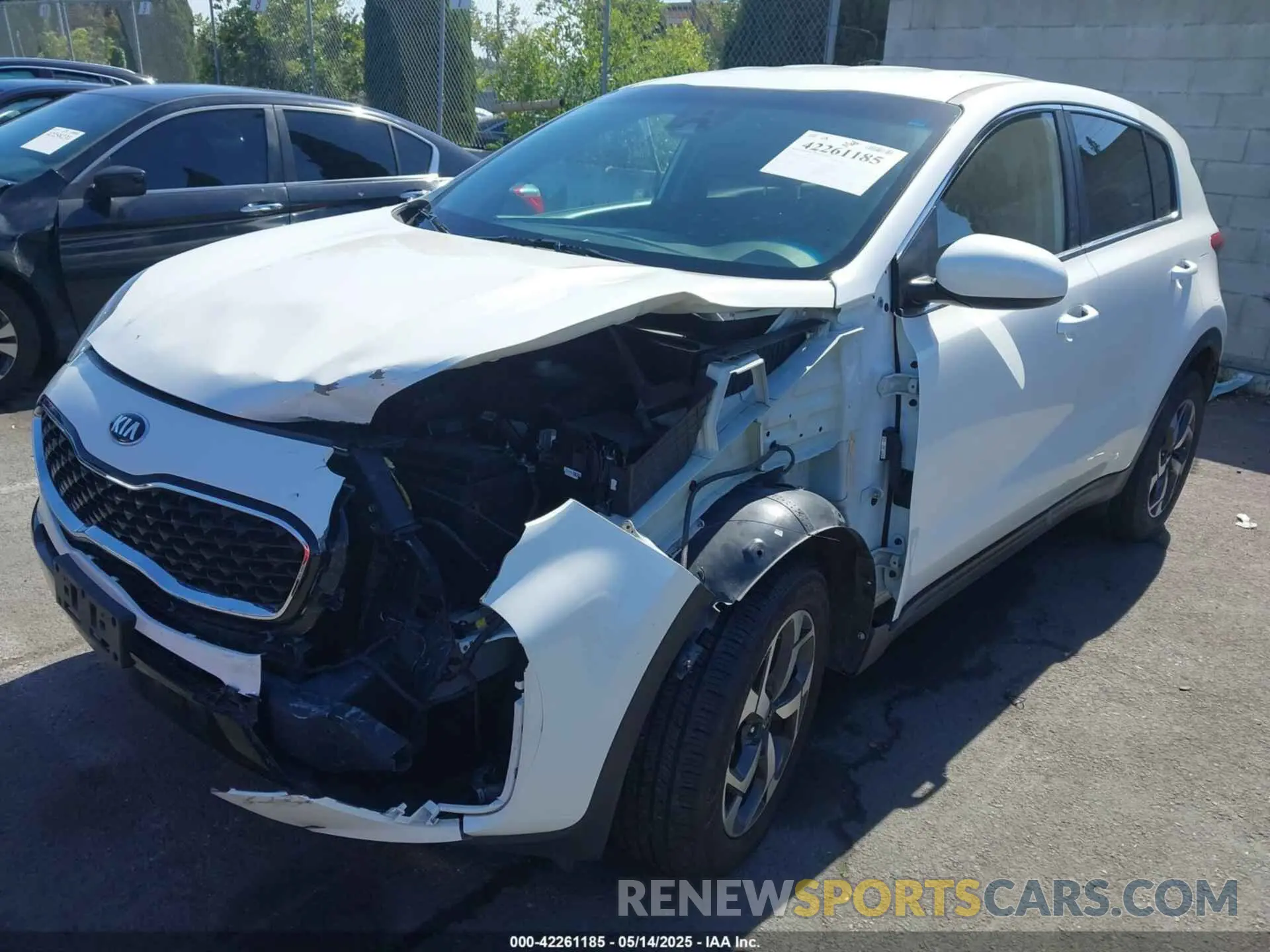 2 Photograph of a damaged car KNDPMCAC8M7914622 KIA SPORTAGE 2021