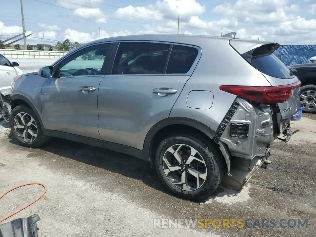 2 Photograph of a damaged car KNDPMCAC8M7926964 KIA SPORTAGE 2021
