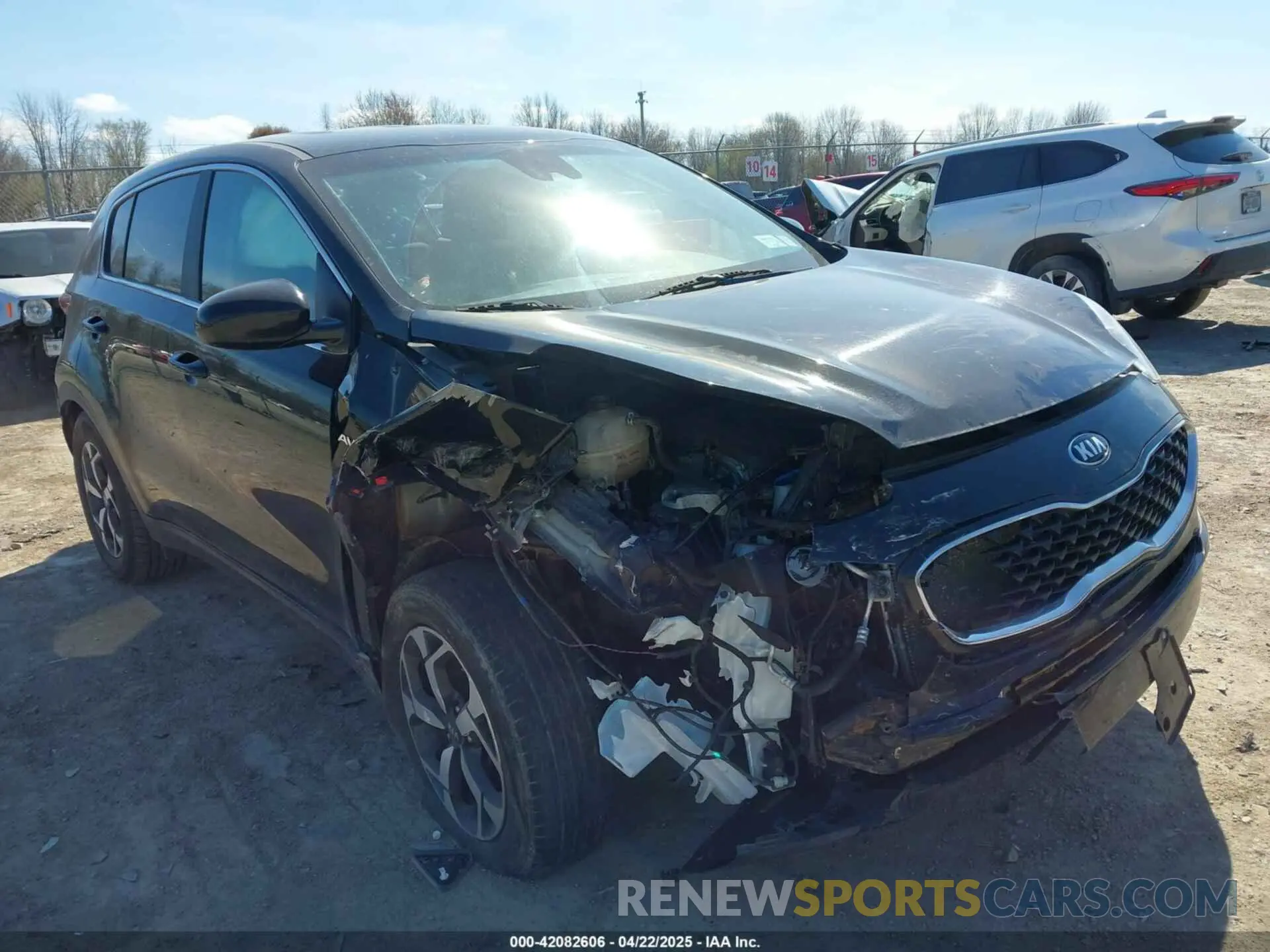 6 Photograph of a damaged car KNDPMCAC8M7933588 KIA SPORTAGE 2021