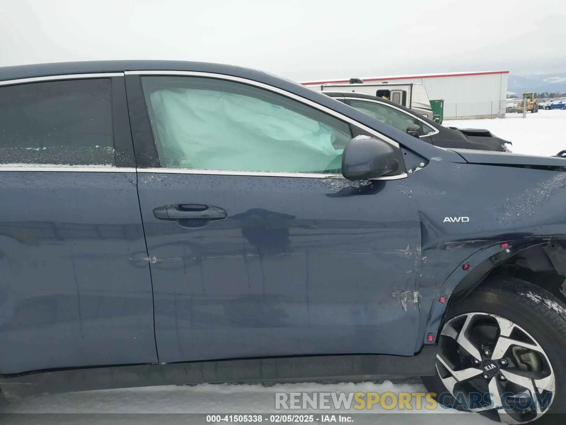 13 Photograph of a damaged car KNDPMCAC9M7843267 KIA SPORTAGE 2021