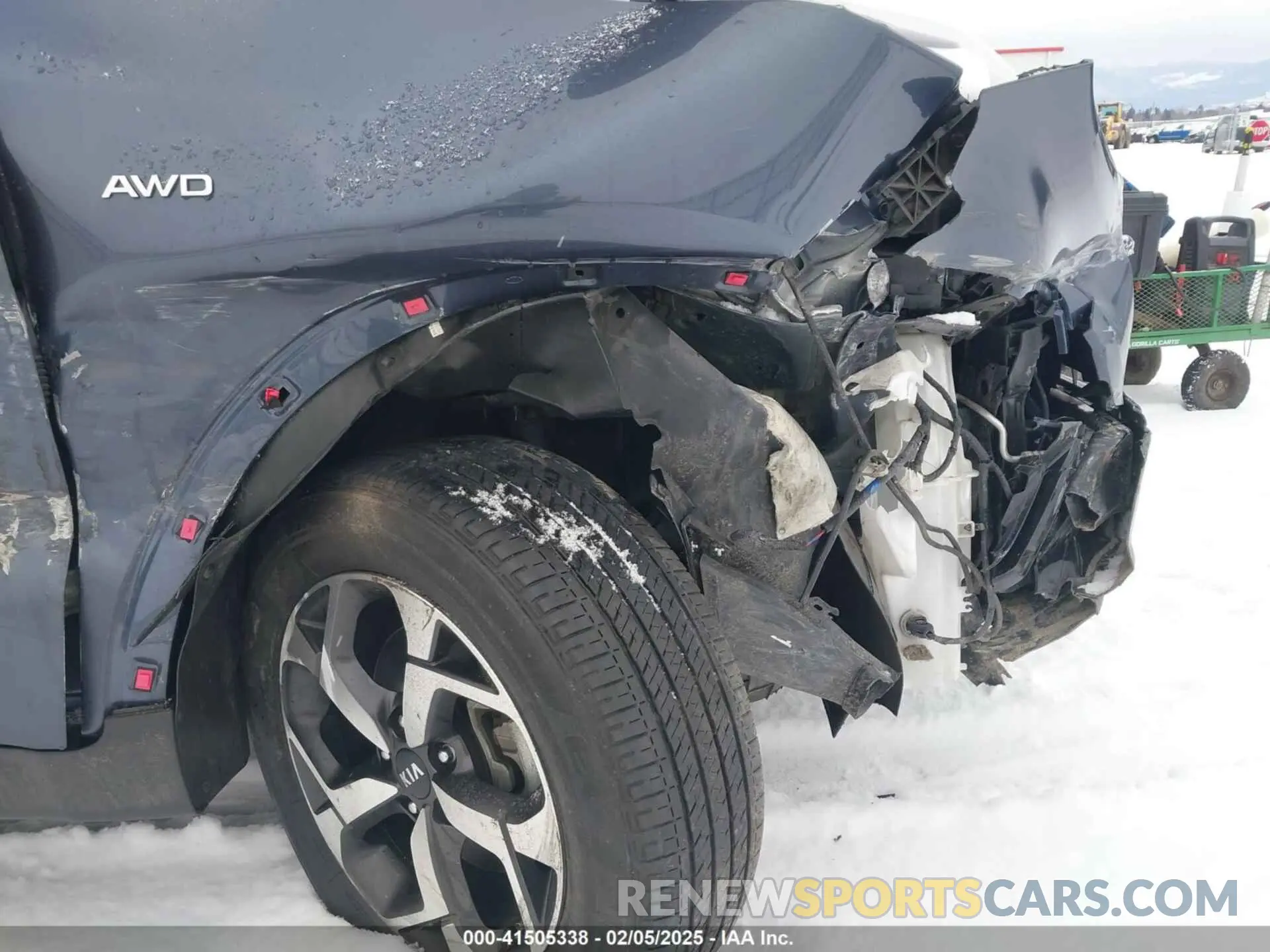 19 Photograph of a damaged car KNDPMCAC9M7843267 KIA SPORTAGE 2021