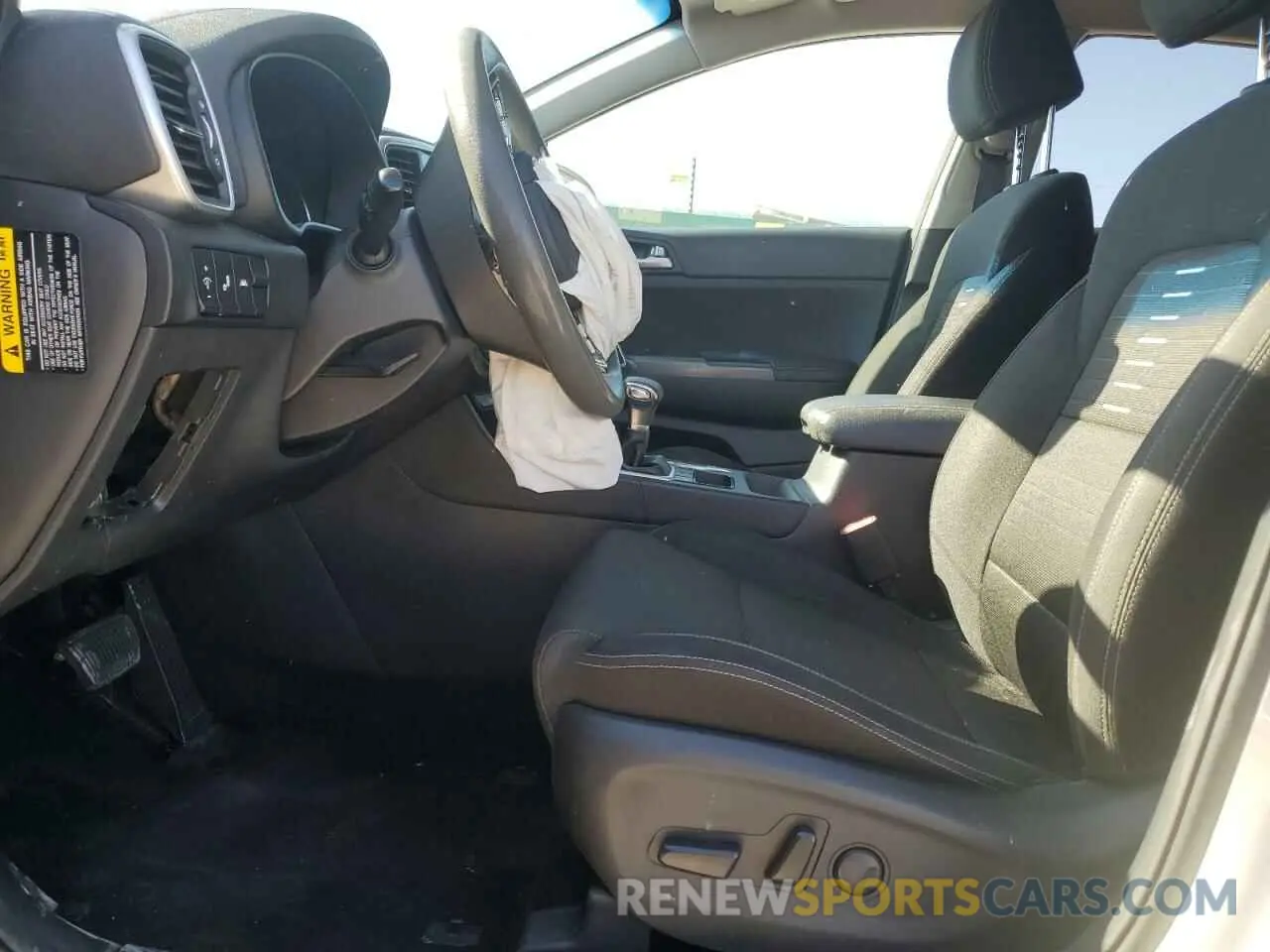 7 Photograph of a damaged car KNDPMCAC9M7907730 KIA SPORTAGE 2021