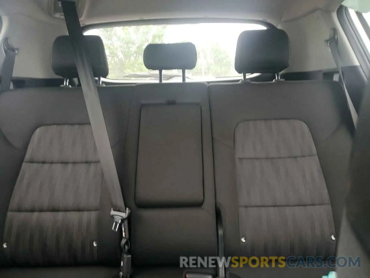10 Photograph of a damaged car KNDPMCAC9M7941151 KIA SPORTAGE 2021